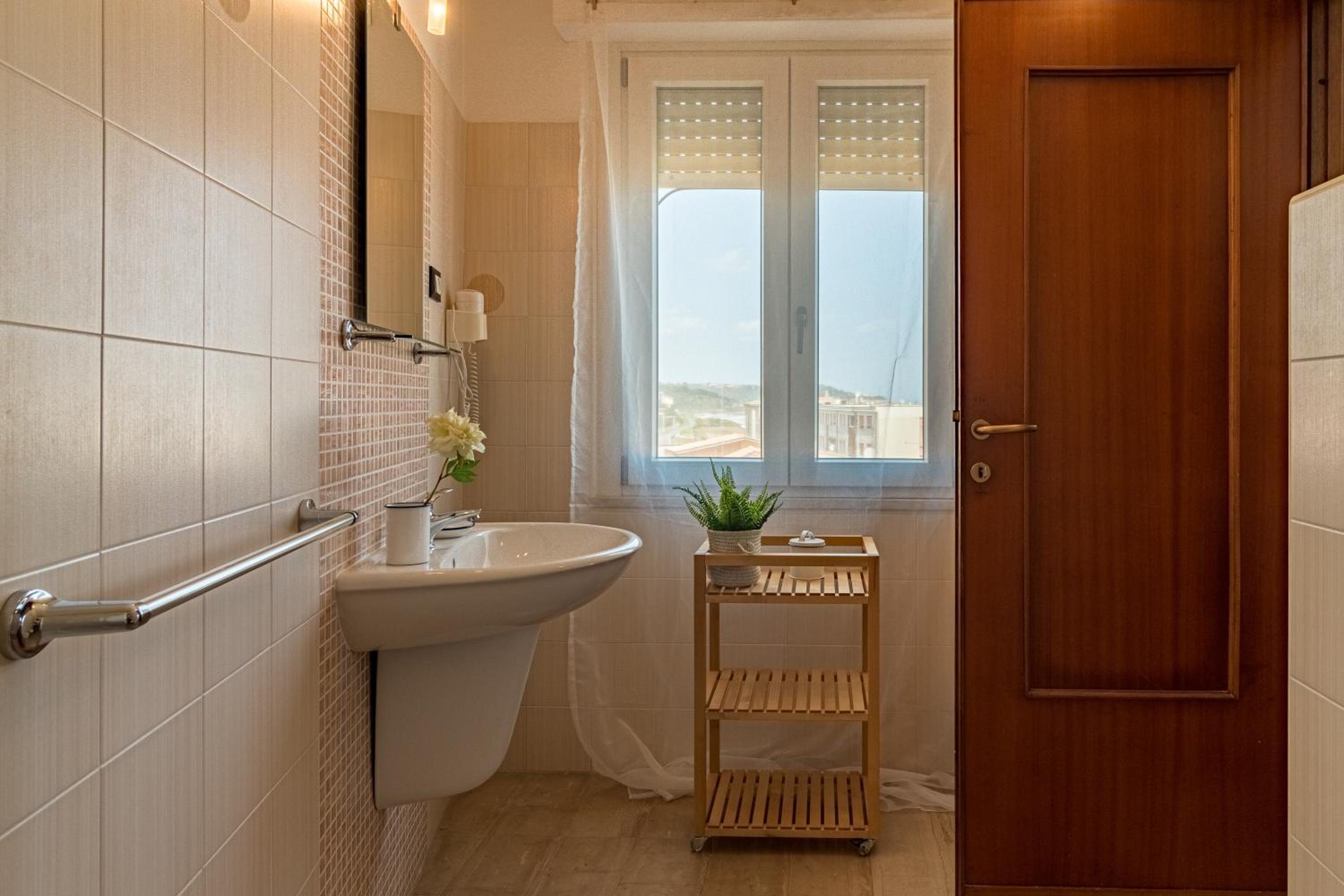 Double Room with Balcony and Sea View photo 2
