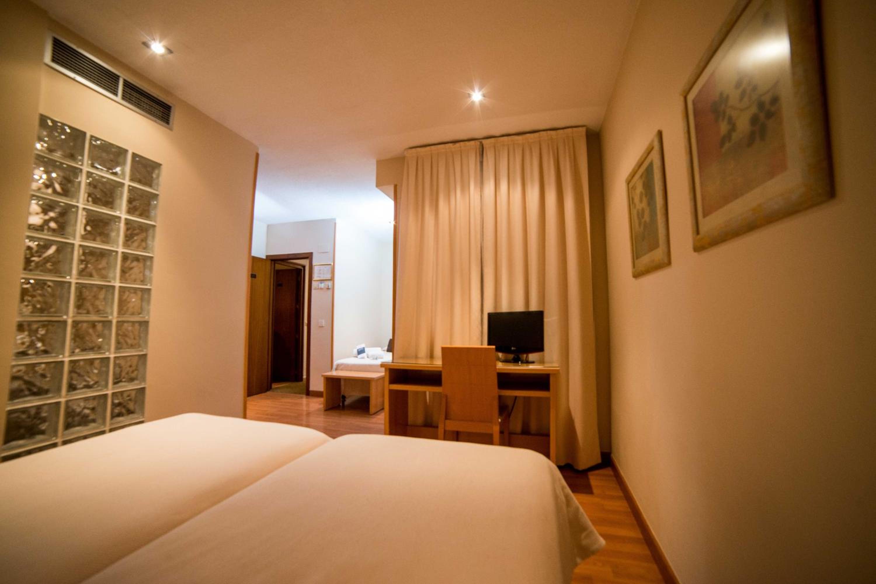 Triple Room - Photo 4