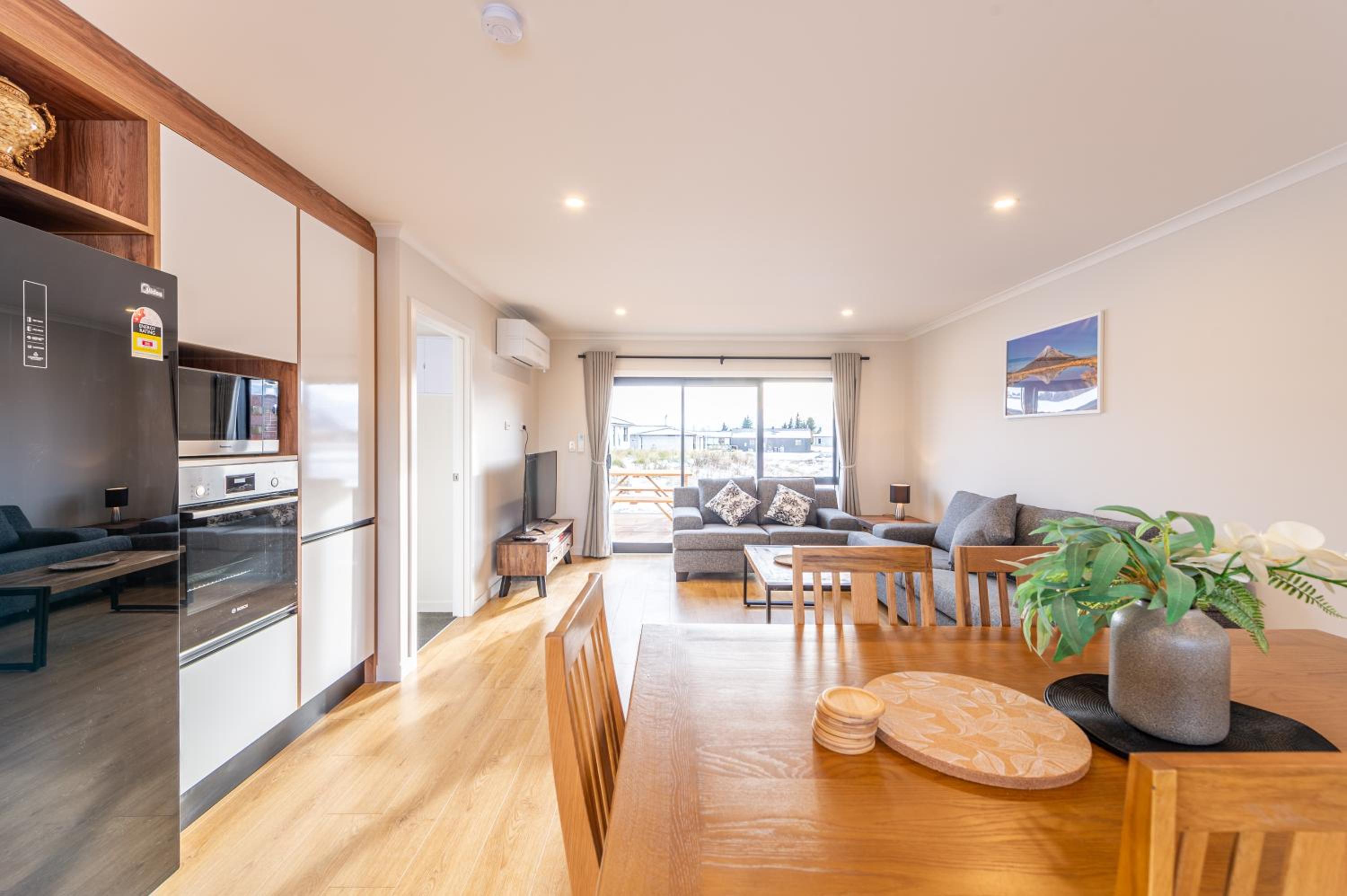 Two-Bedroom Apartment - Photo 4
