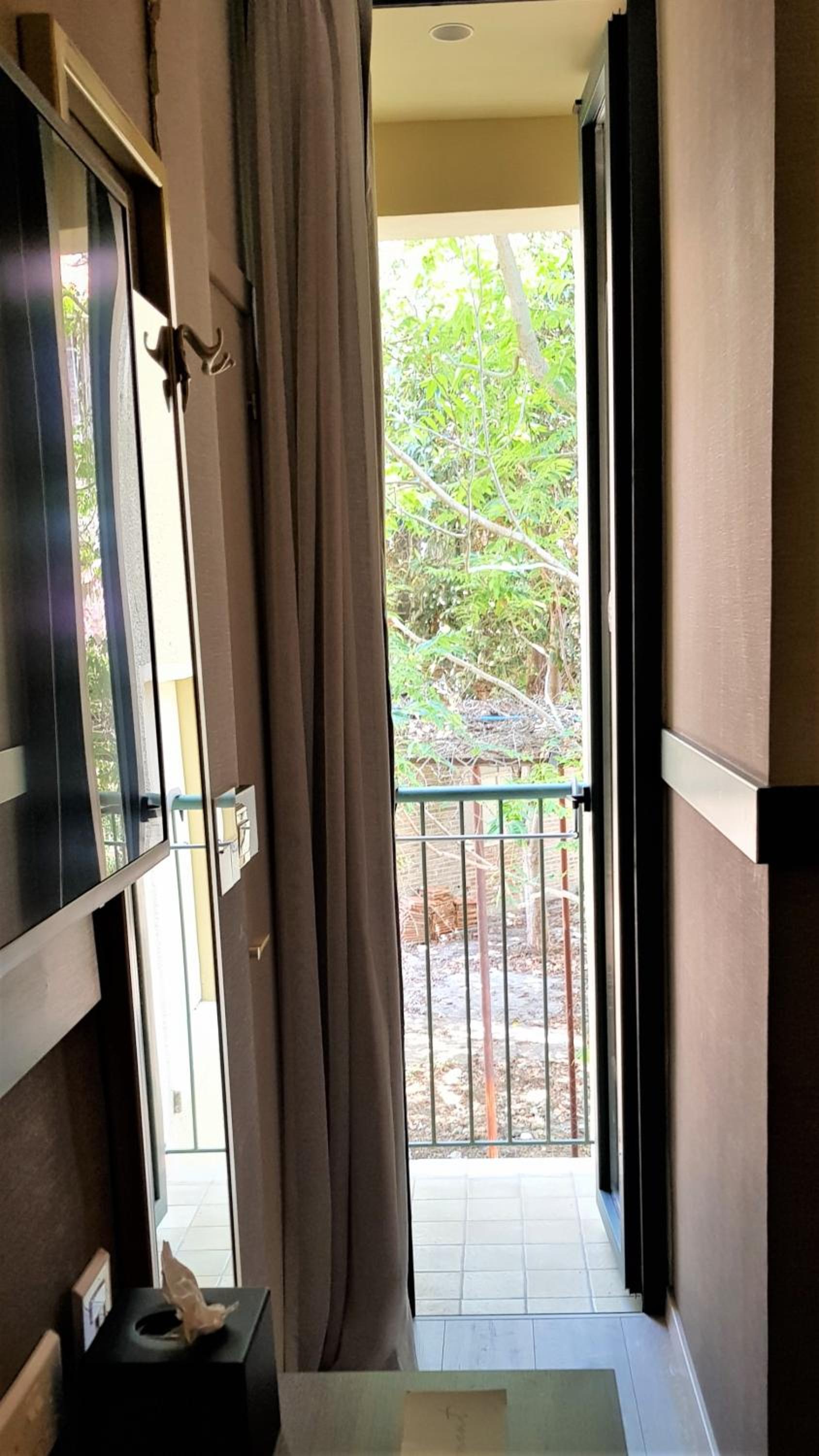 Budget Small Room with Small Balcony