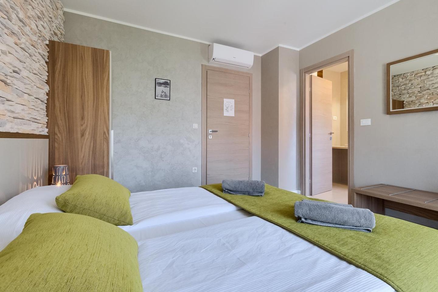 Standard Double Room photo 2