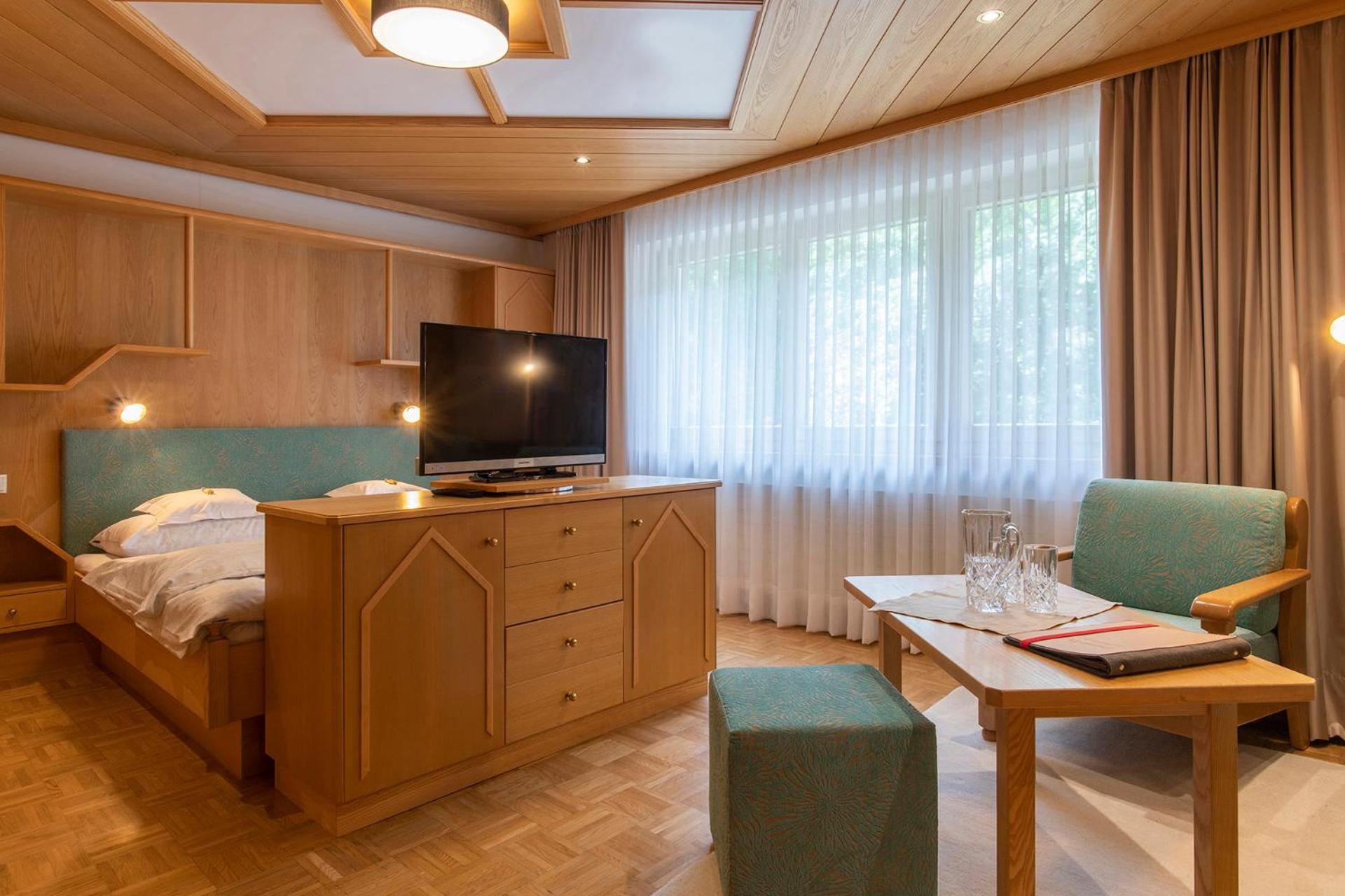 Double or Twin Room with Garden View