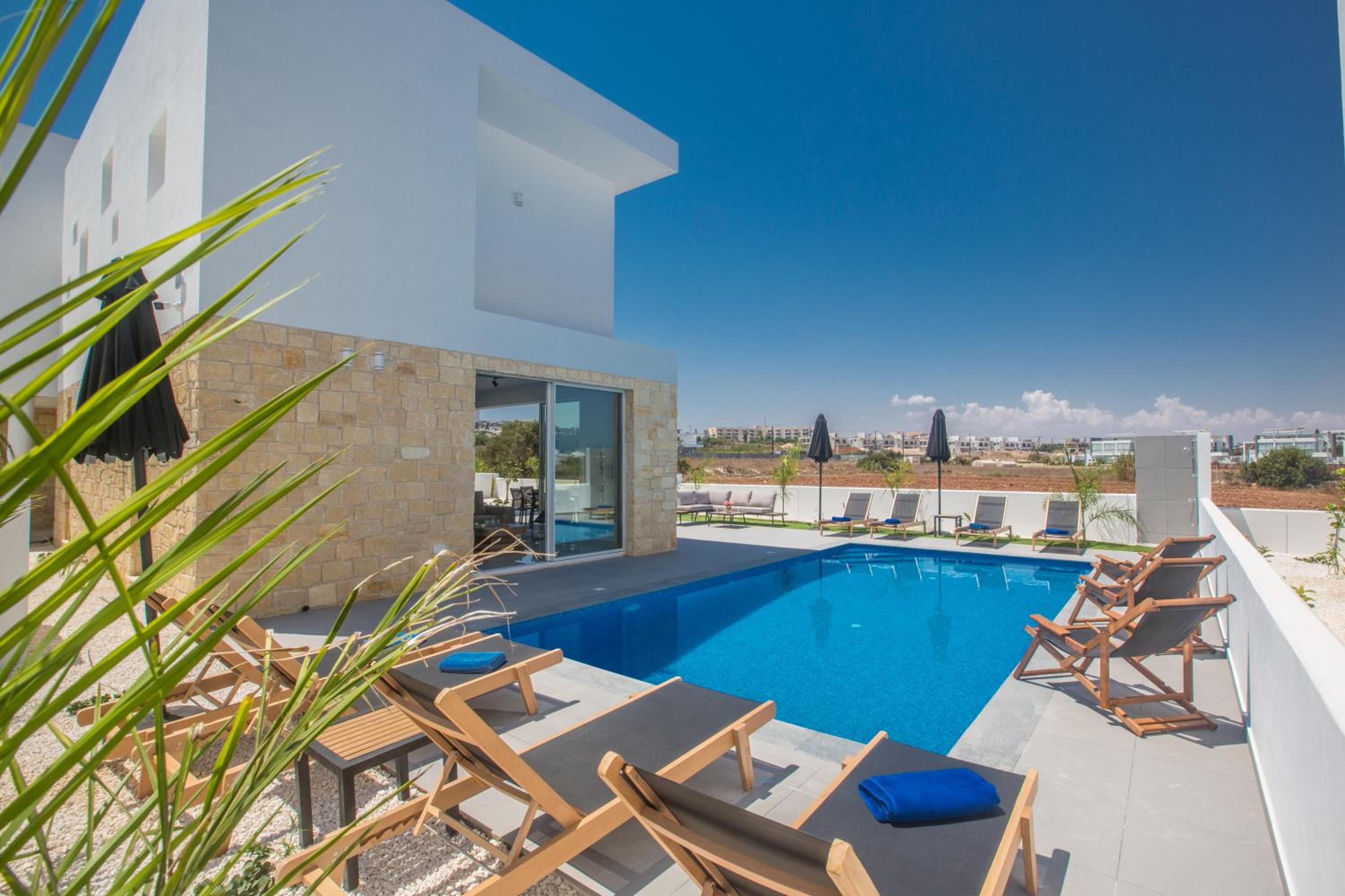 Villa with Private Pool photo 2