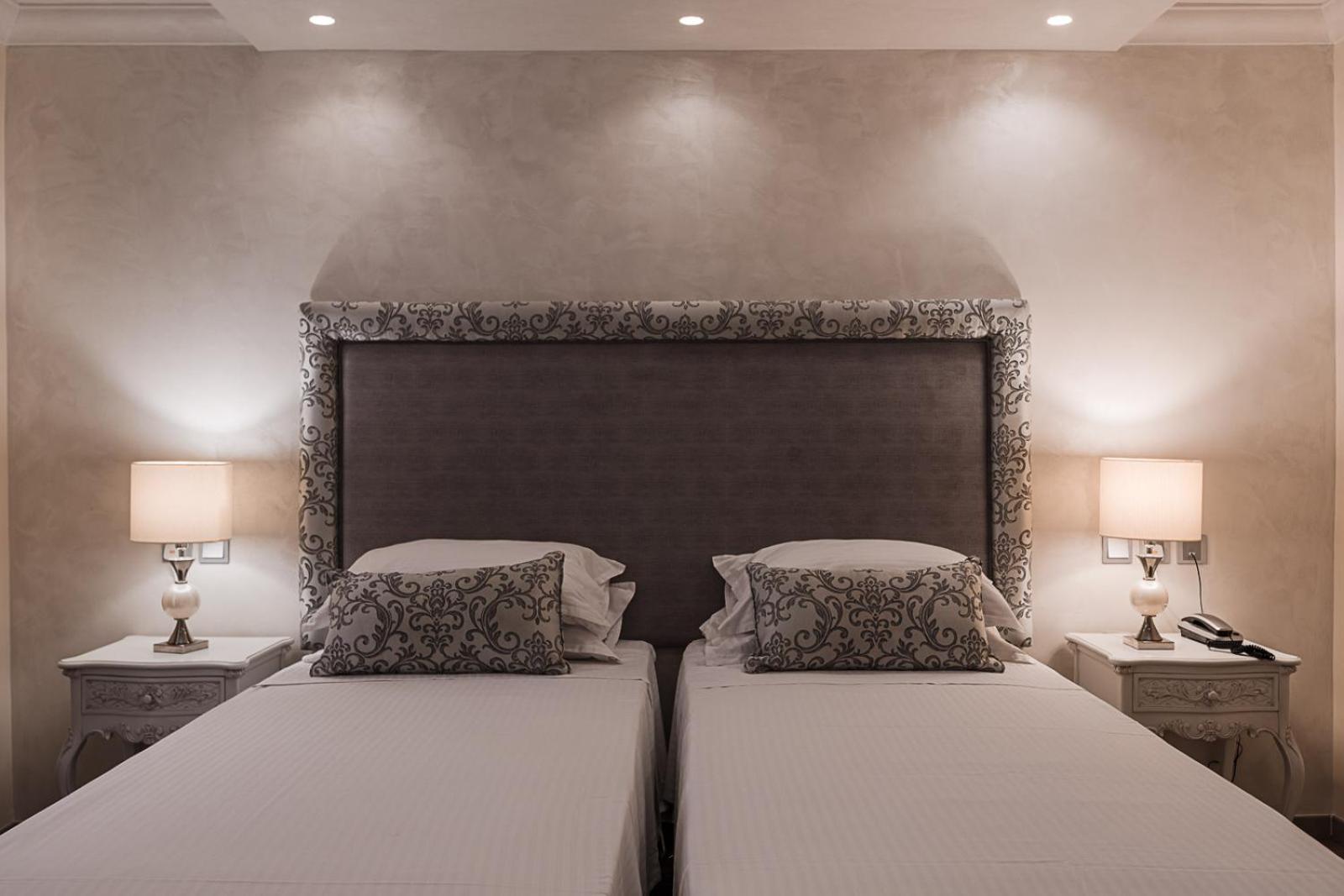 Standard Double or Twin Room - Photo 22
