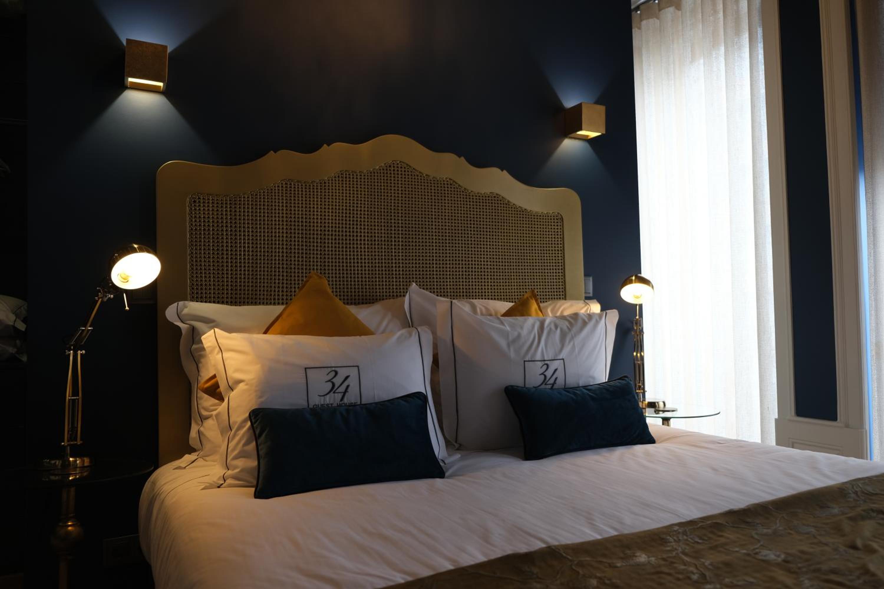 Deluxe Double Room - Photo 6