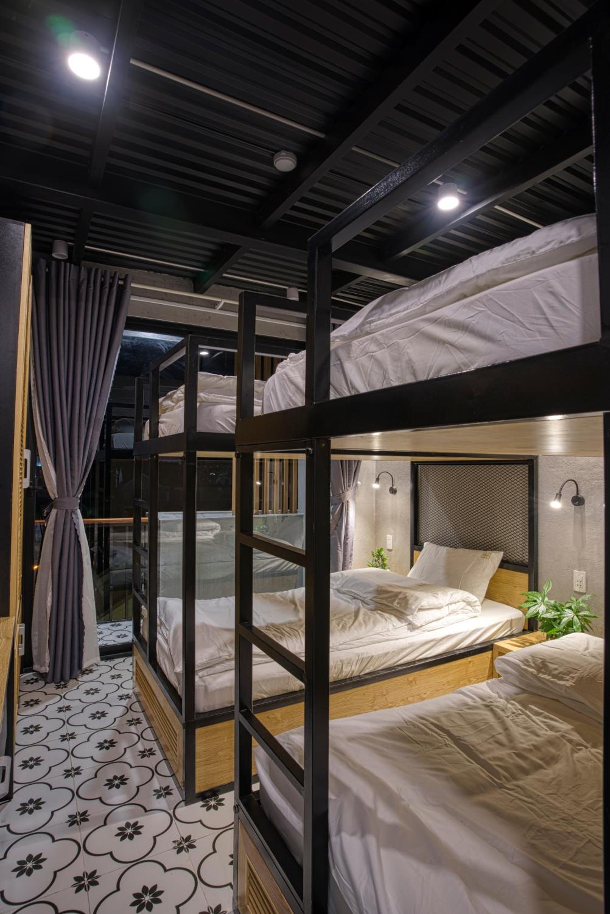 Bed in 4-Bed Dormitory Room photo 1