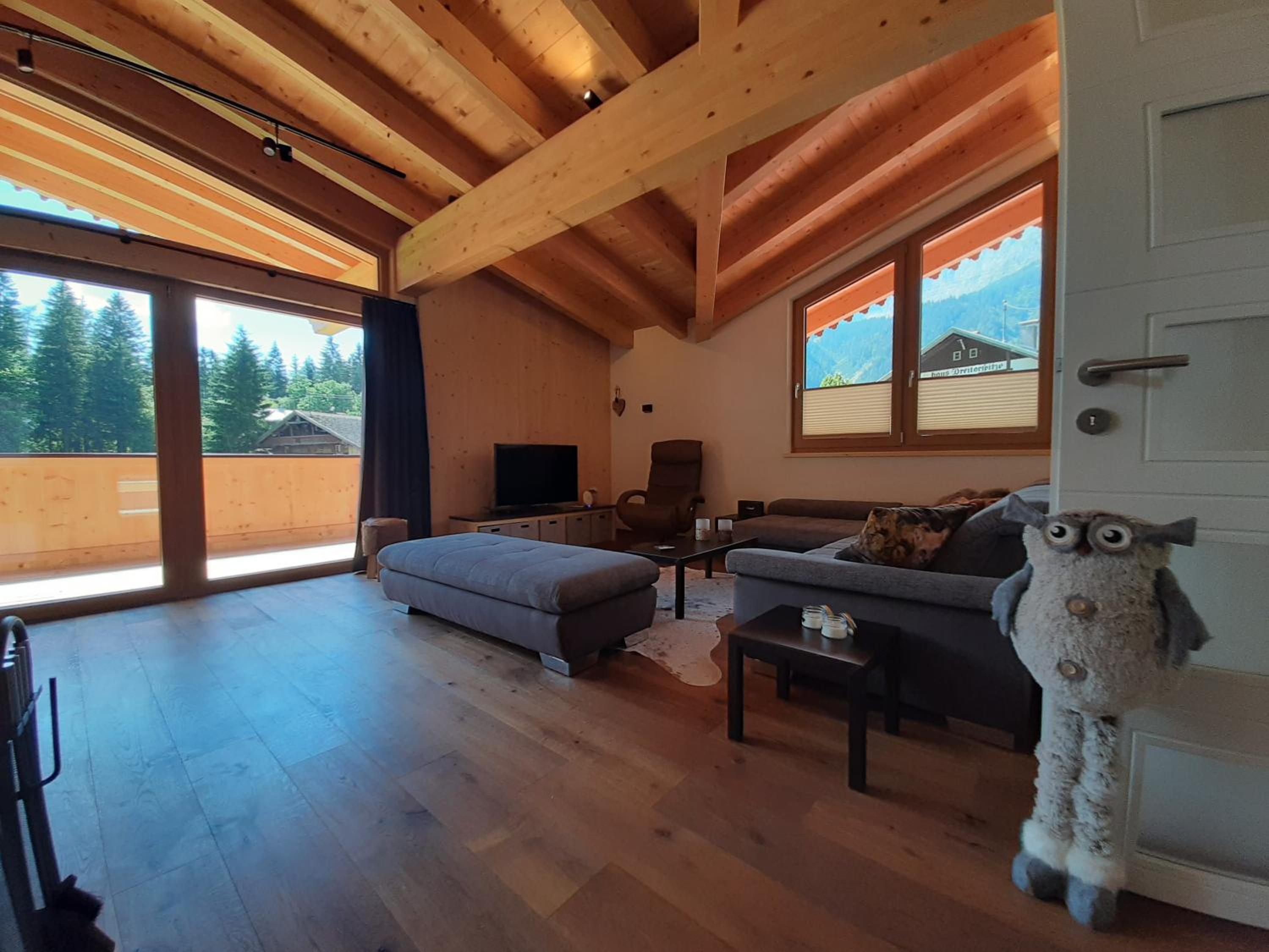 Three-Bedroom House photo 1