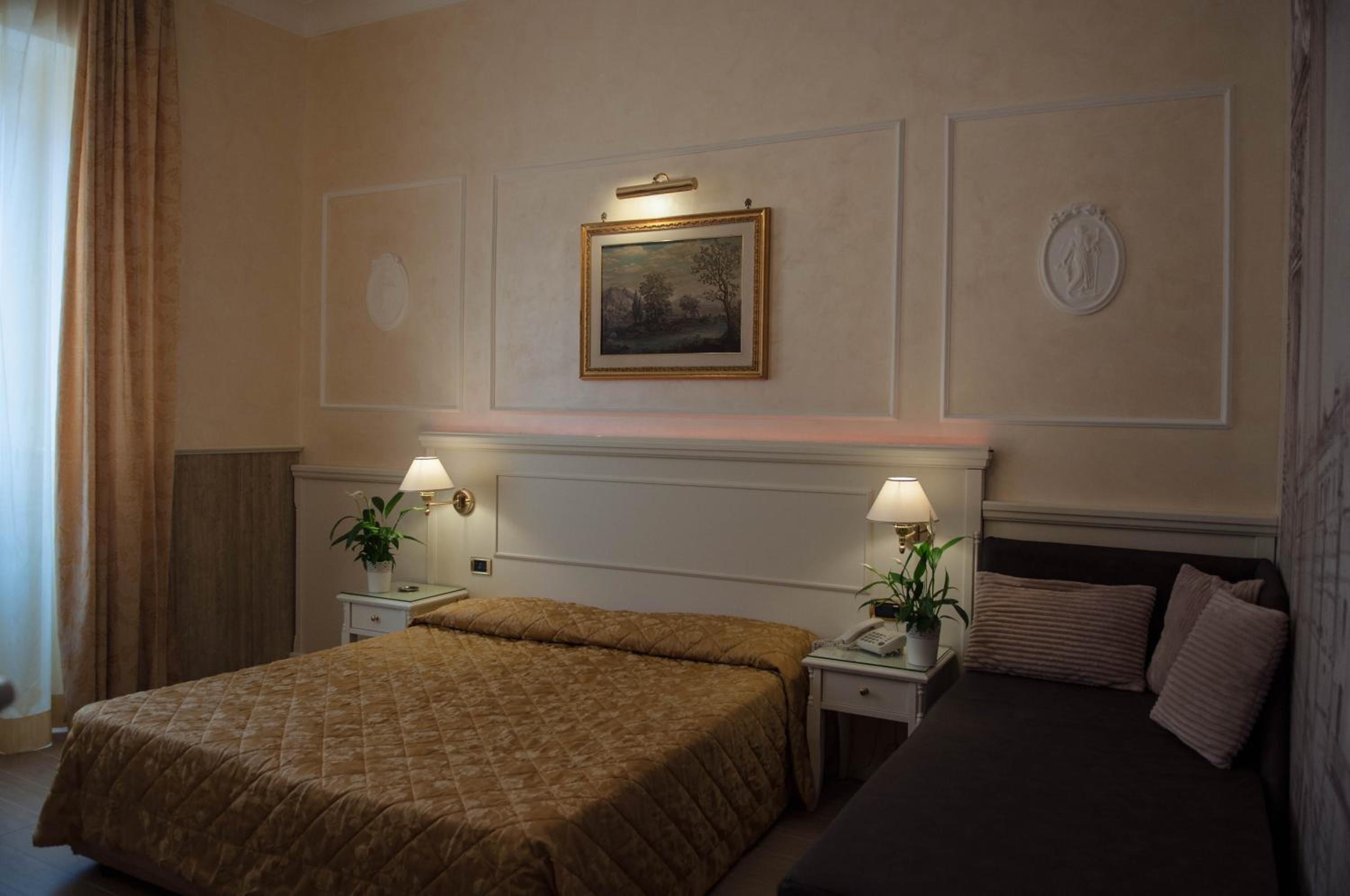Triple Room photo 2