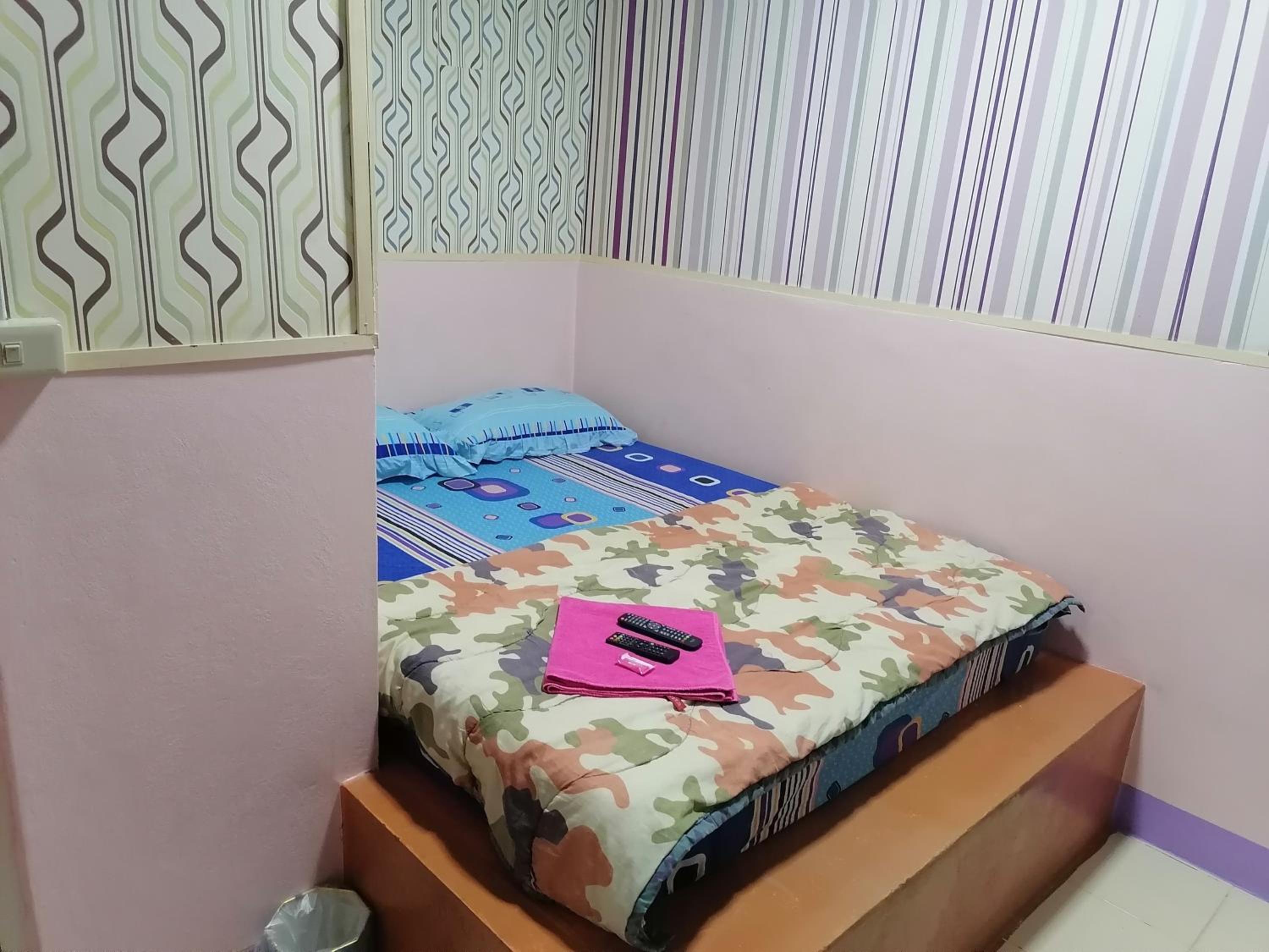 Double Room with Balcony (3 Adults) - Photo 10