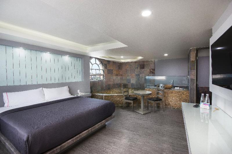 Hotel MX congreso CDMX, Trademark Collection by Wyndham — photo 45