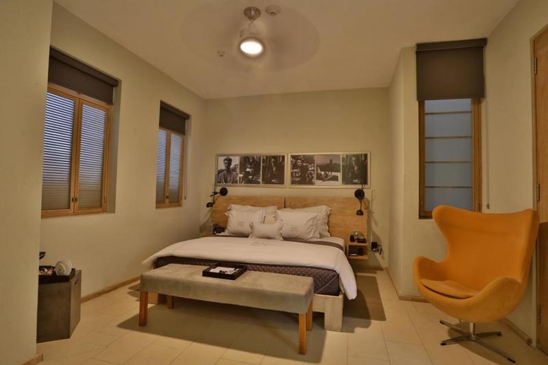 Quarto #117823060