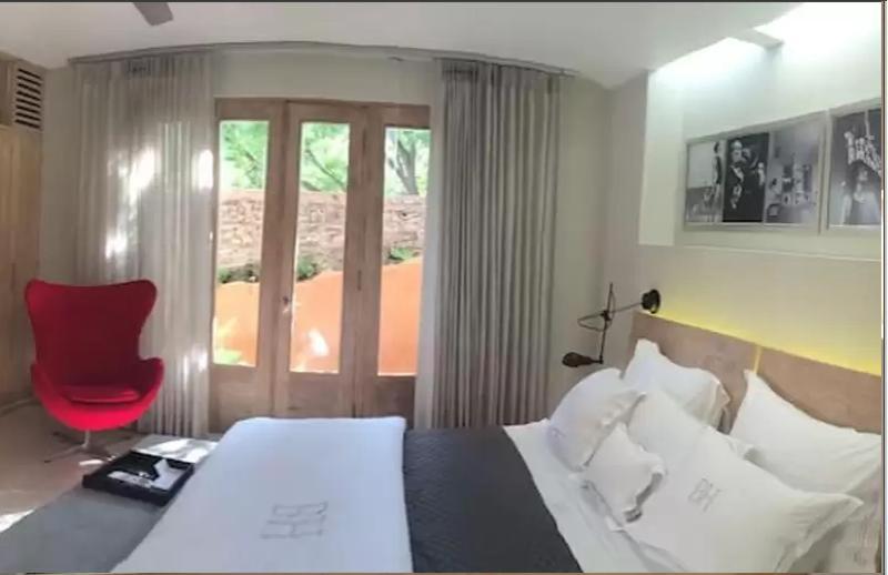 Quarto #117823069
