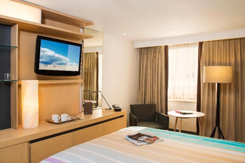 Privilege Master 1 King Bed photo 2