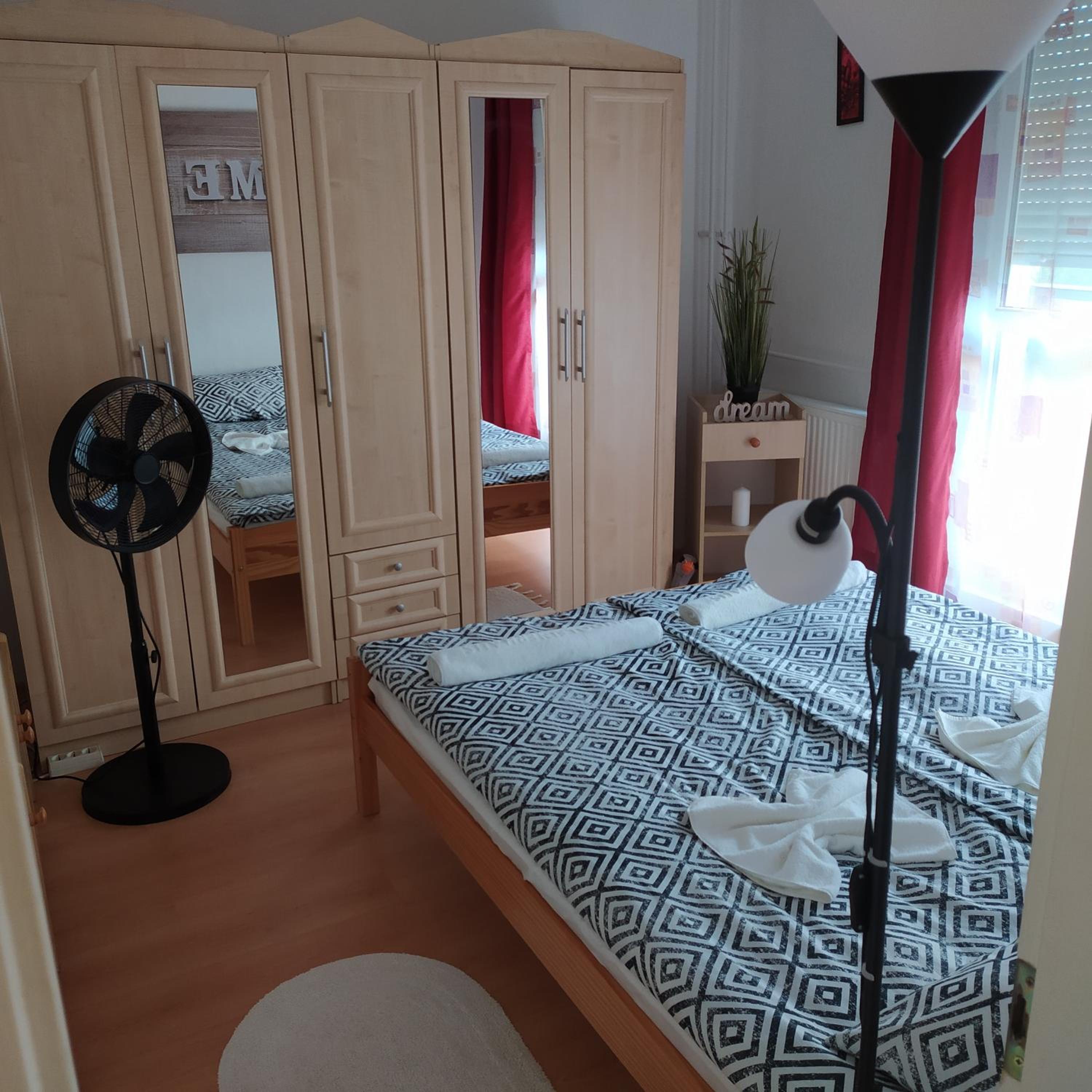 Two-Bedroom Apartment - Photo 36
