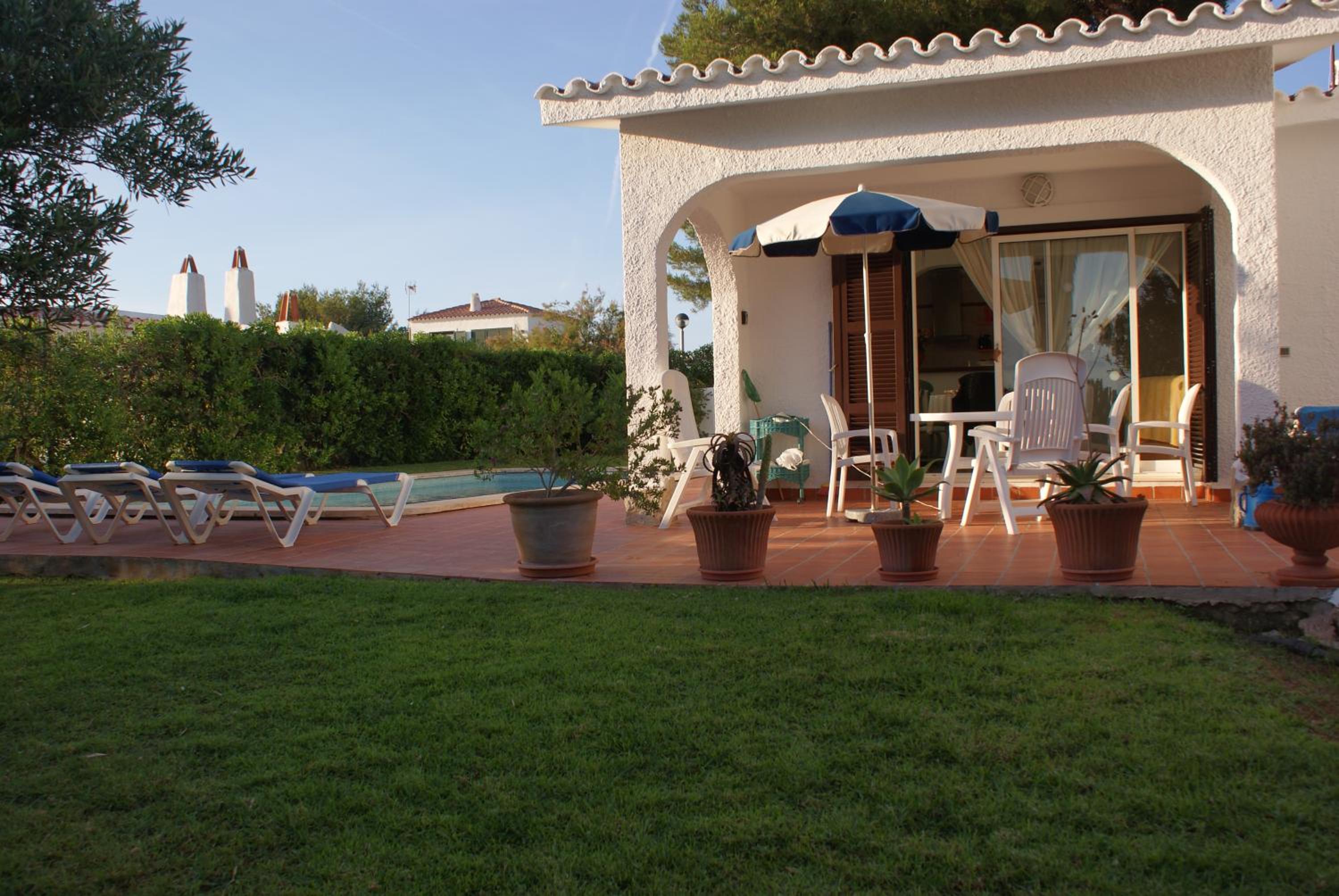 Villa de Tres Habitaciones