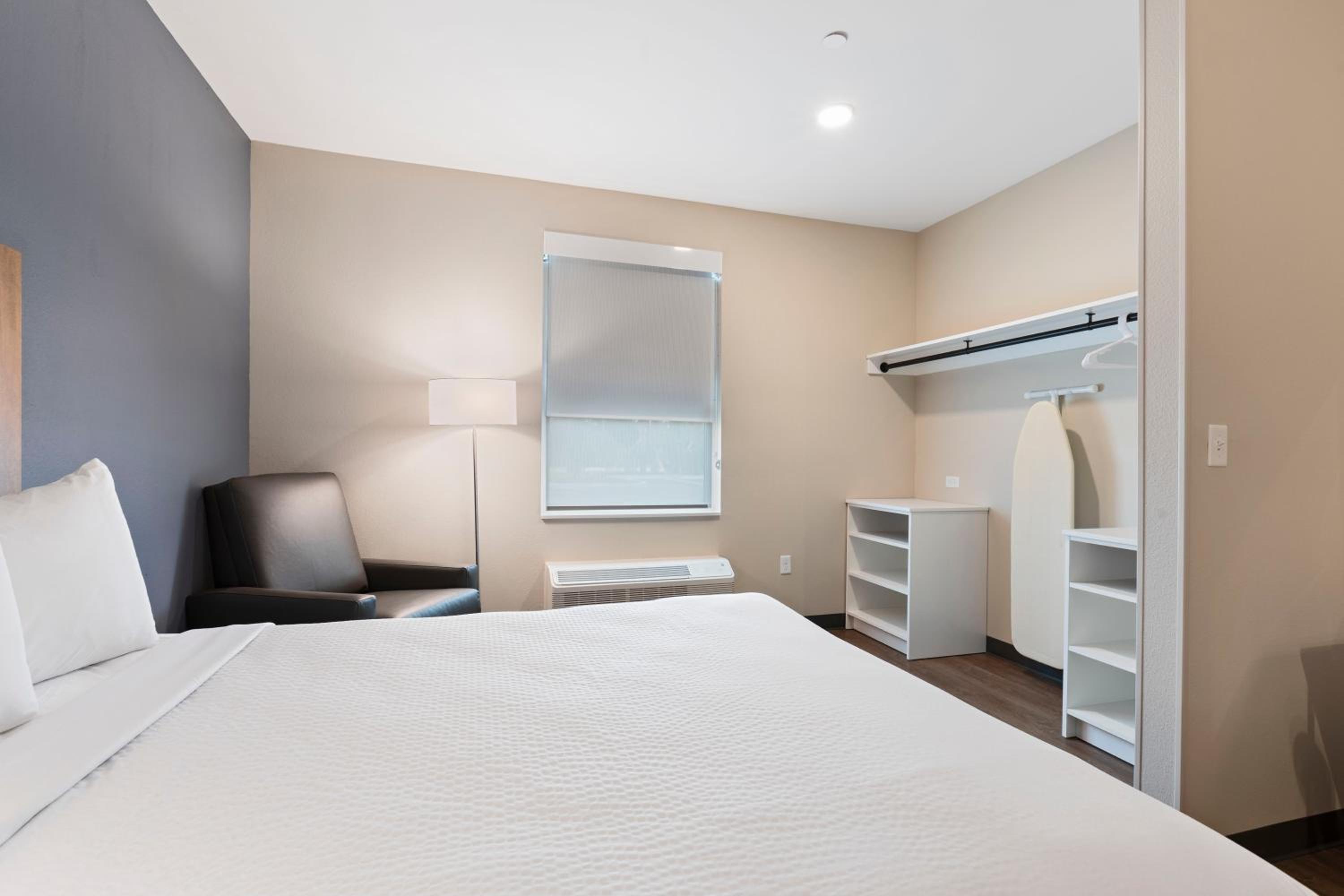 Superior Studio - Photo 9