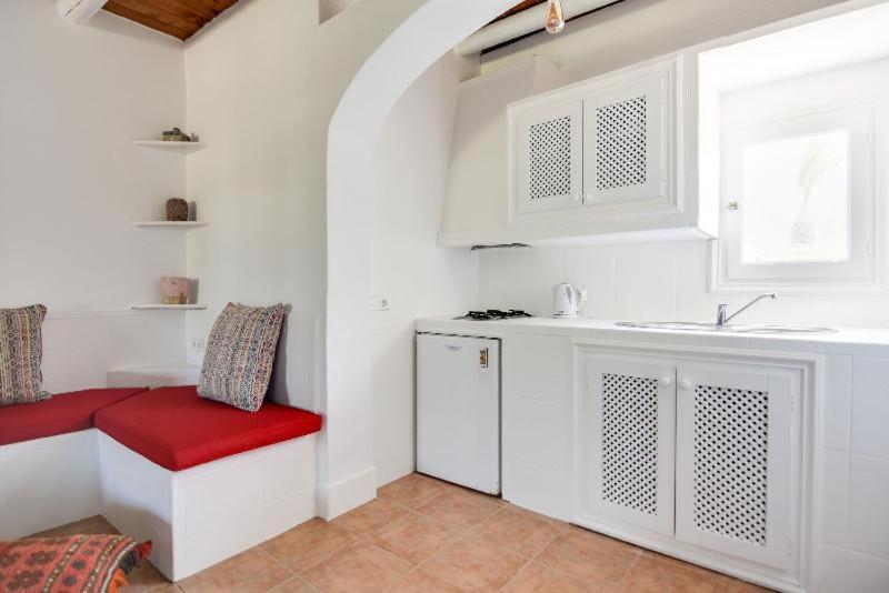 Habitación #63942924