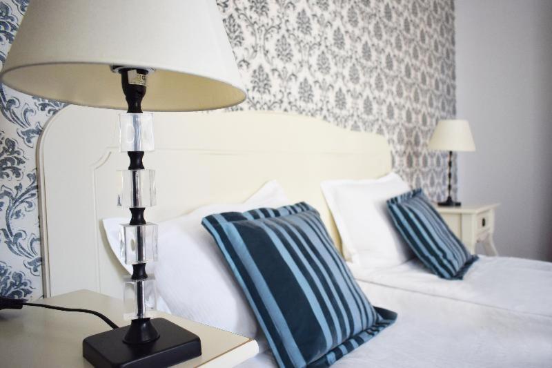 Premium Three-bedroom Apartment with Gallery and Sea View photo 3