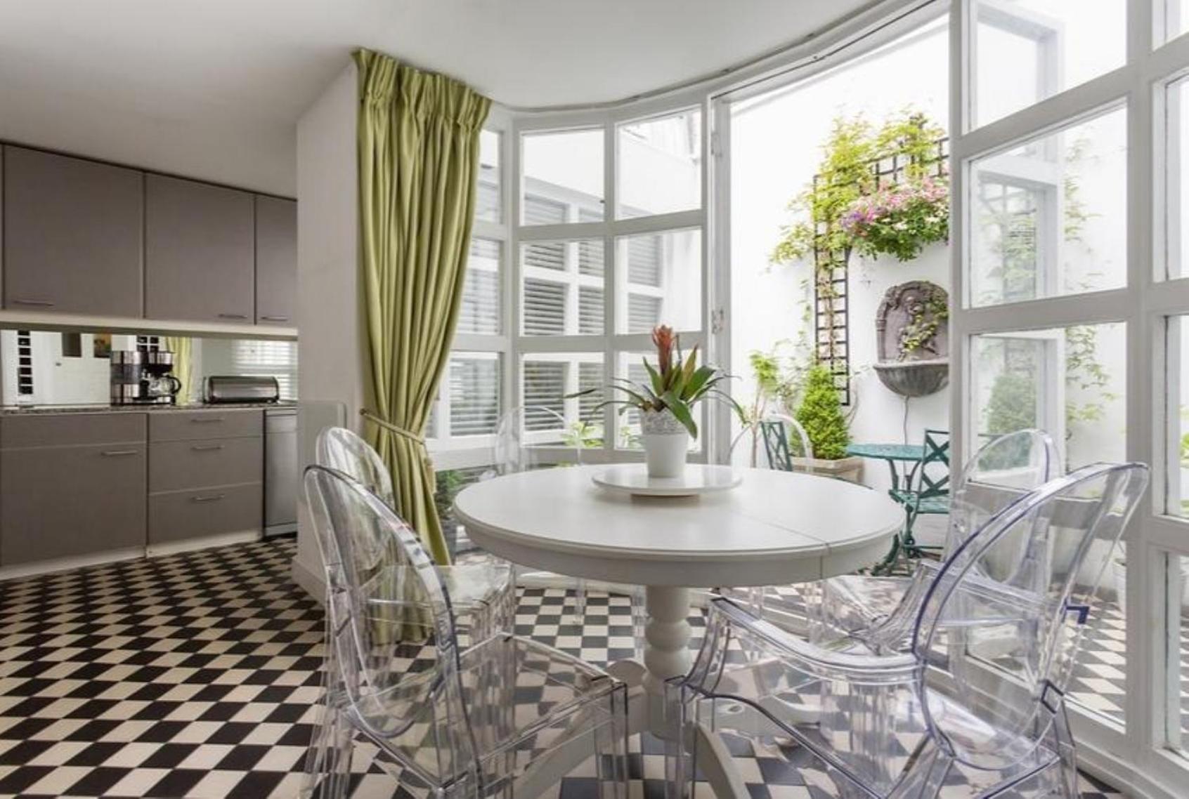 Duplex Apartment photo 3