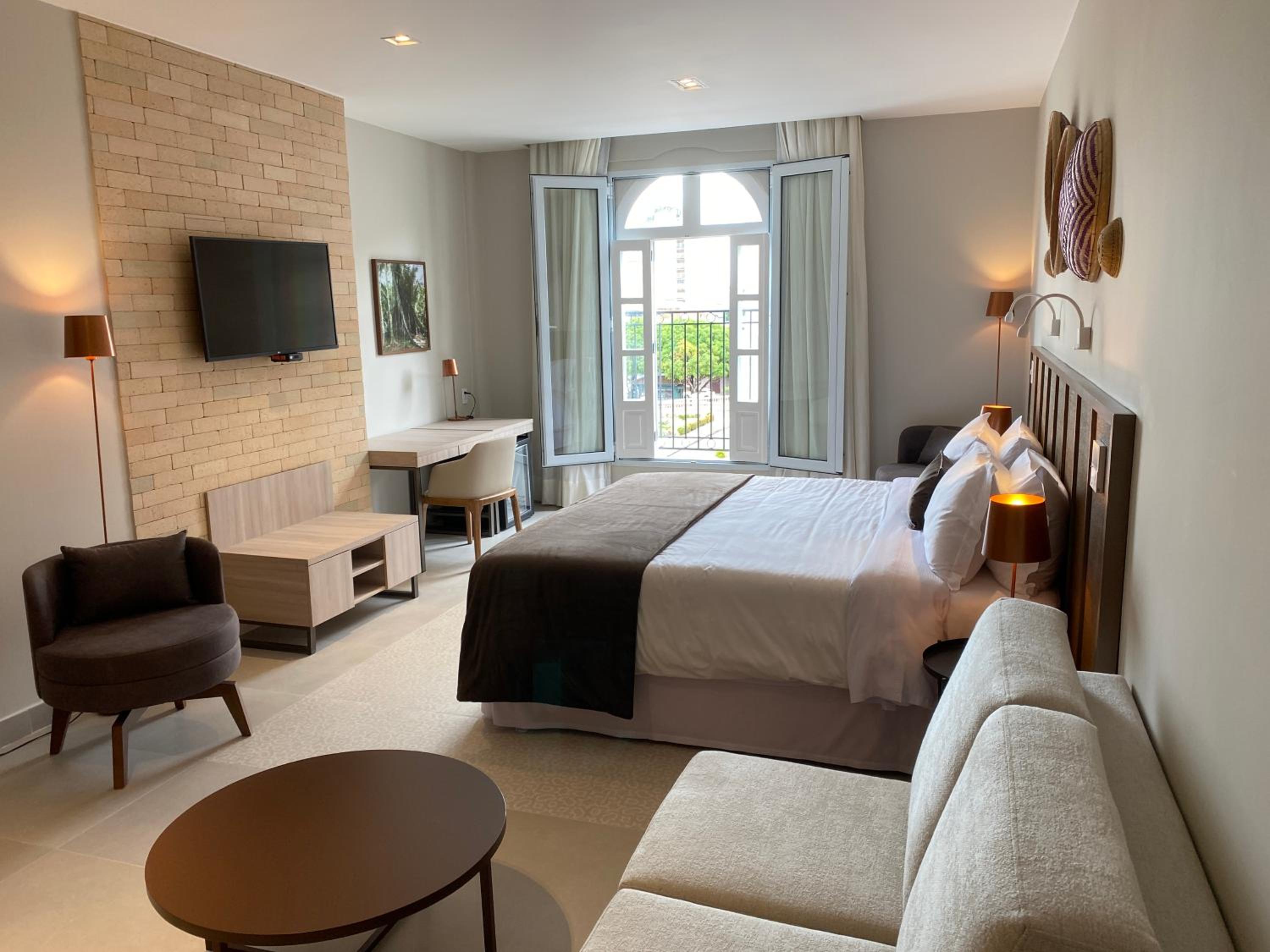 Deluxe Double Room with Bath