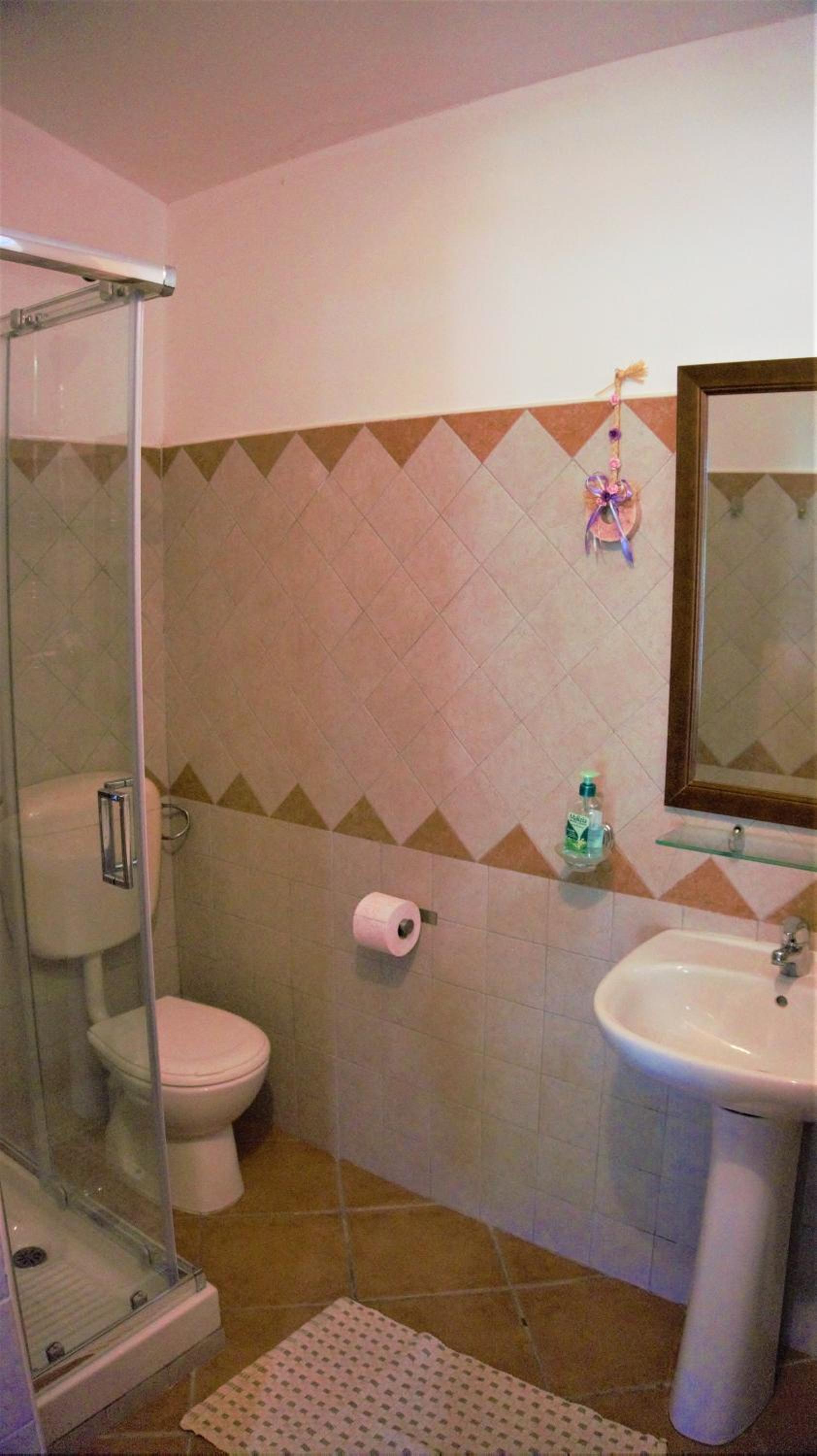 Triple Room with Private Bathroom photo 2