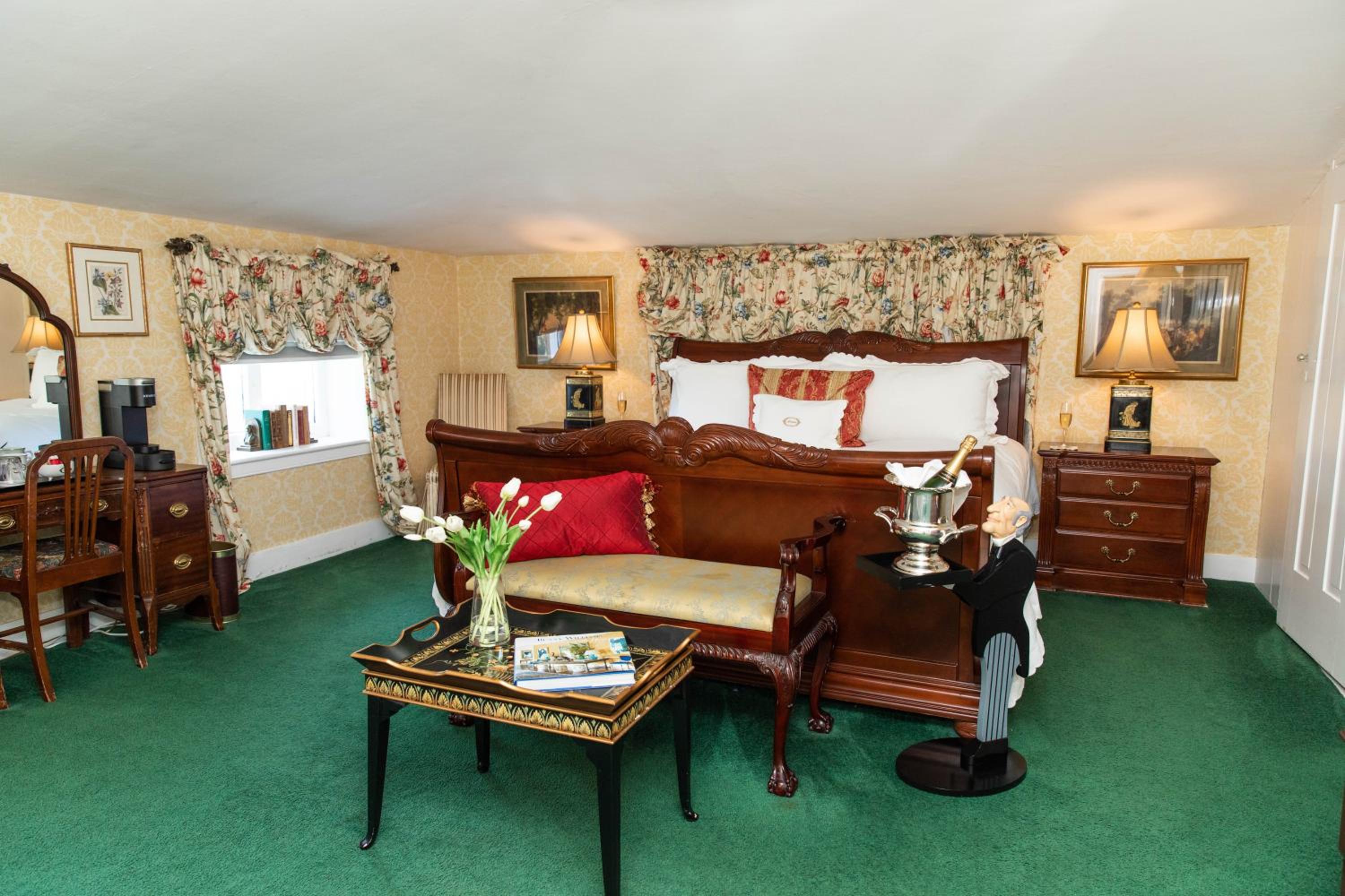 King Room
