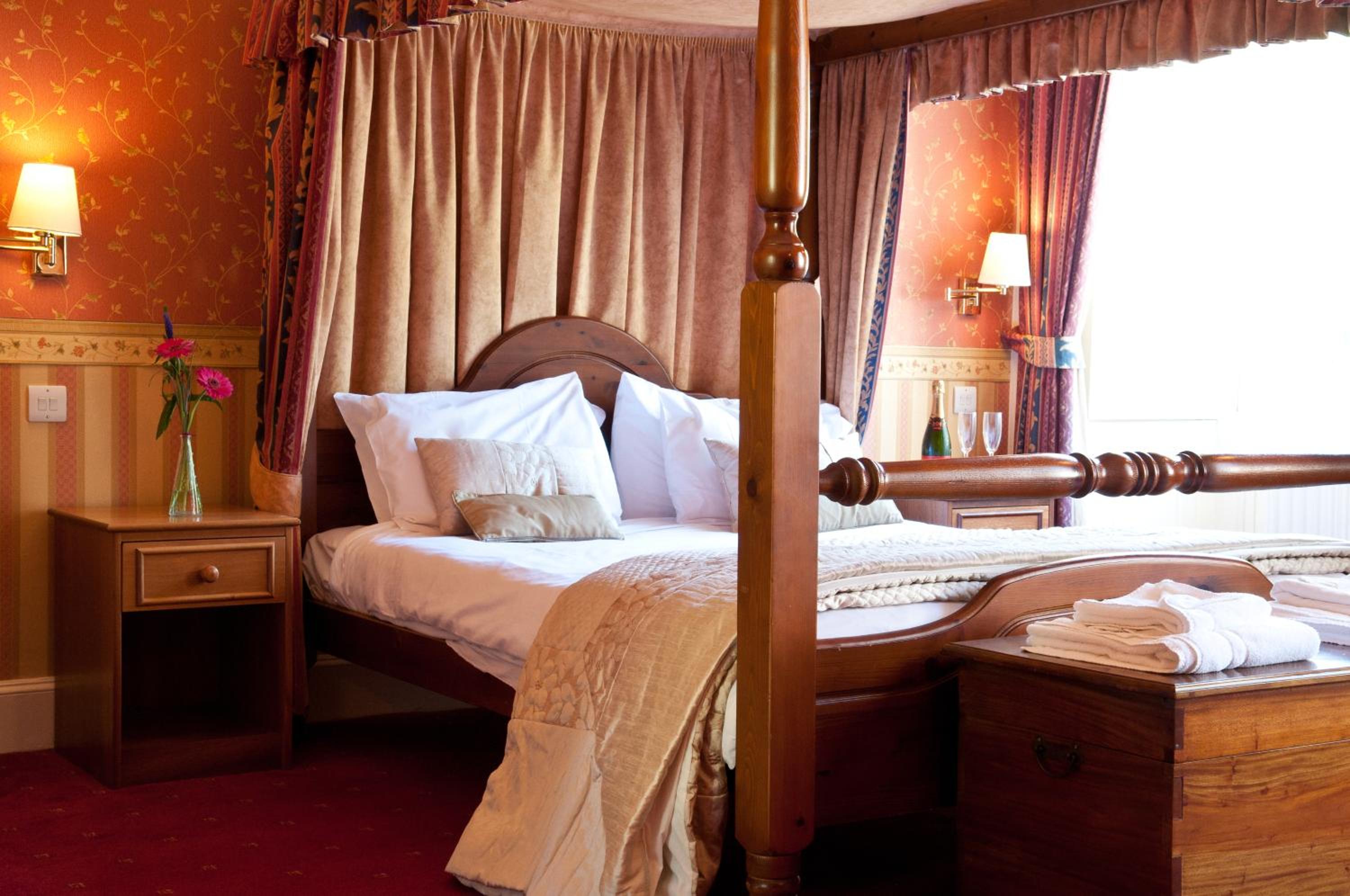 Double Room with Four Poster Bed