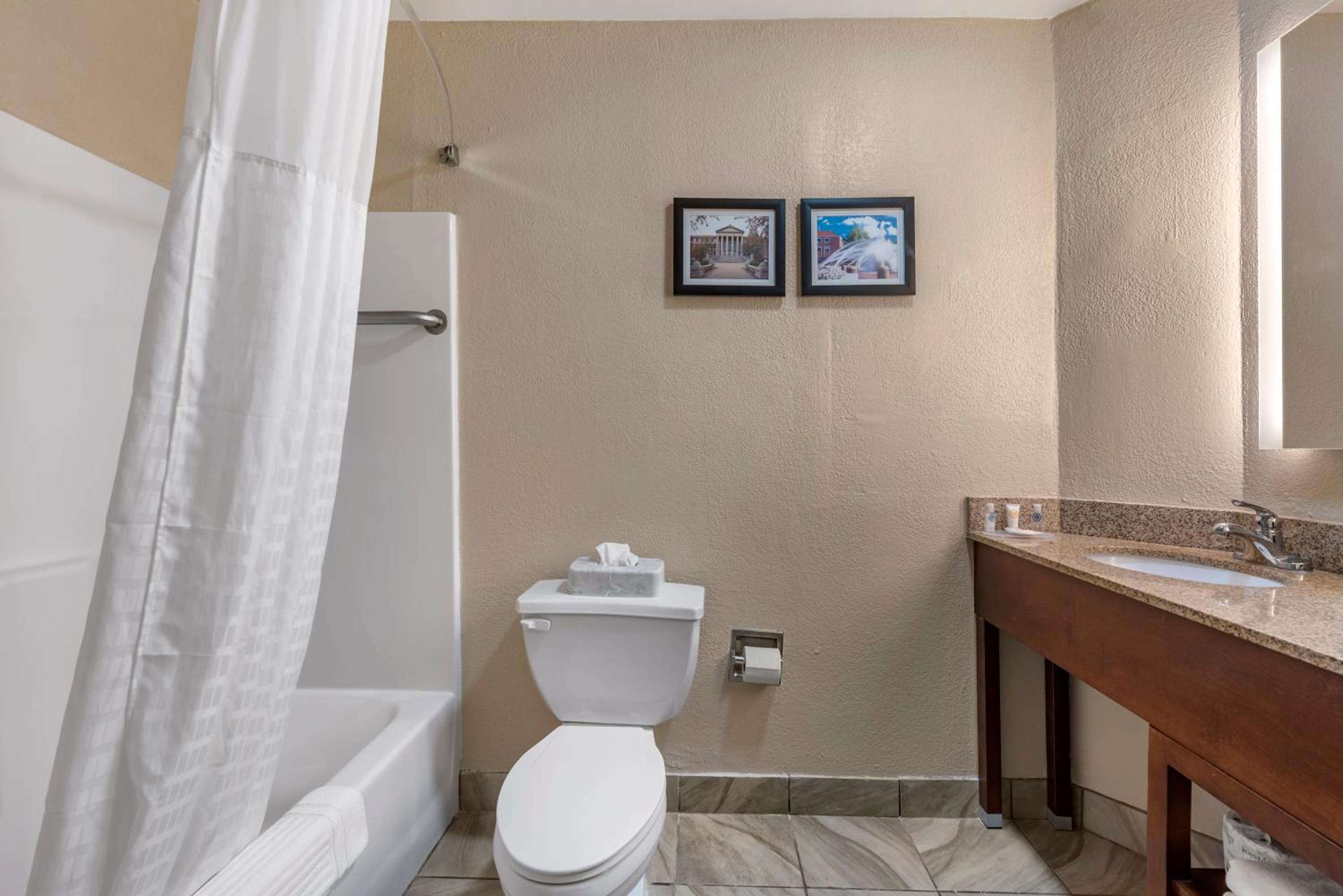 Double Queen Room - Non Smoking