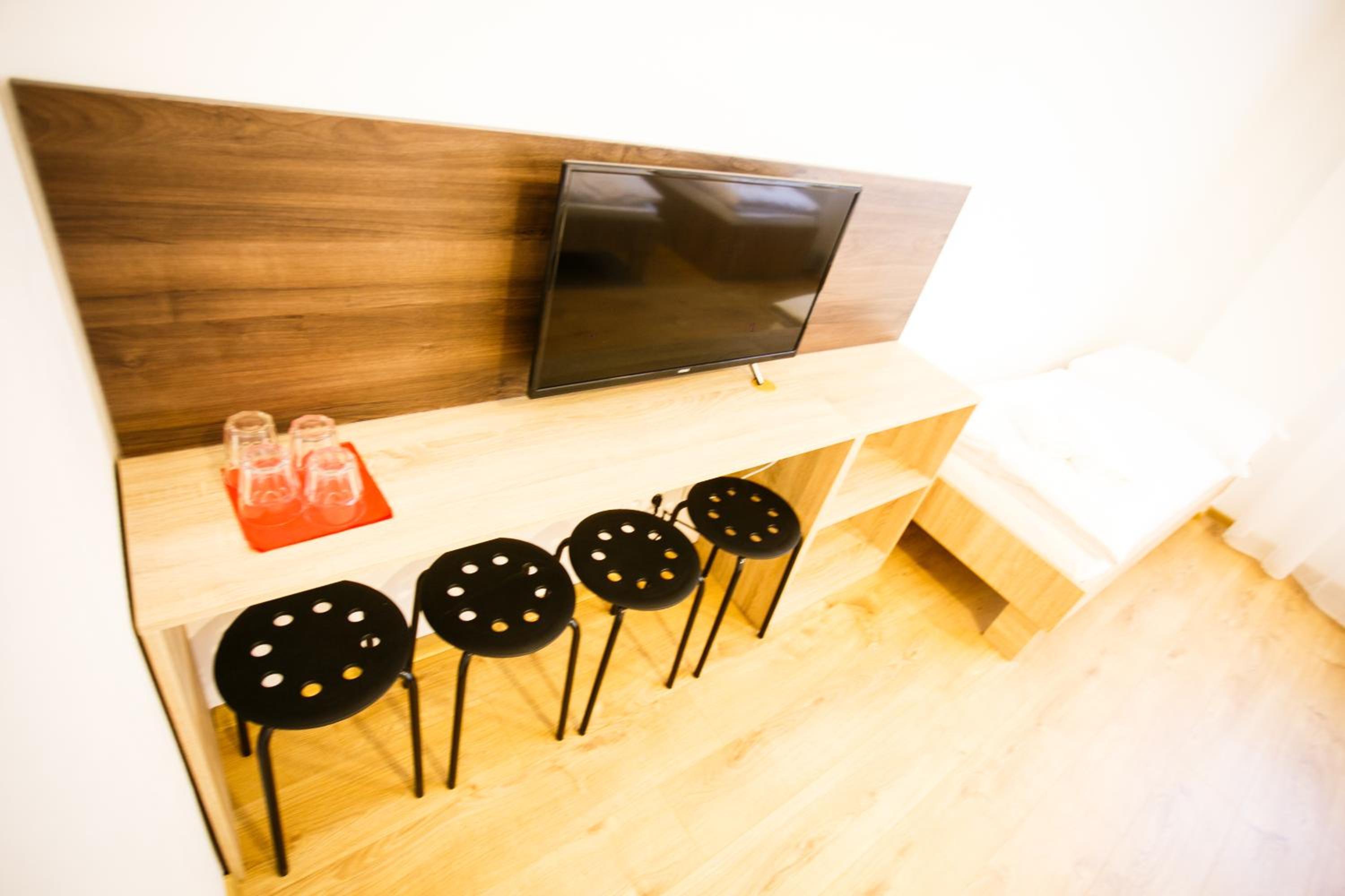 Standard Family Room photo 2
