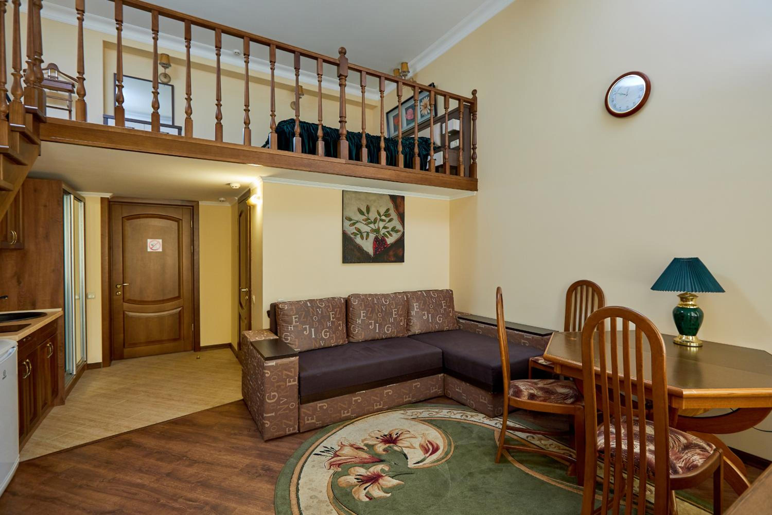 Duplex Apartment photo 2