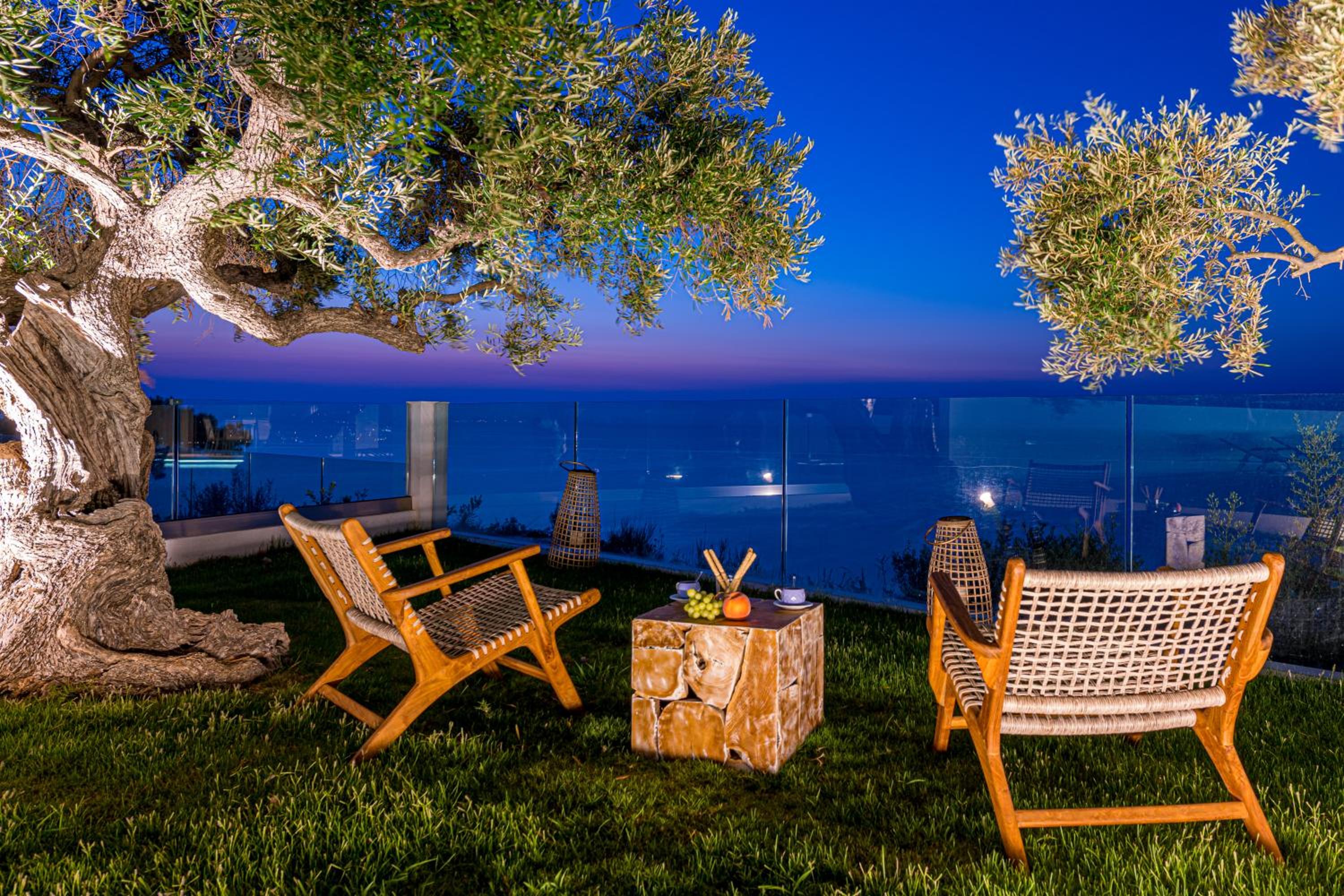 Villa with Private Pool photo 2