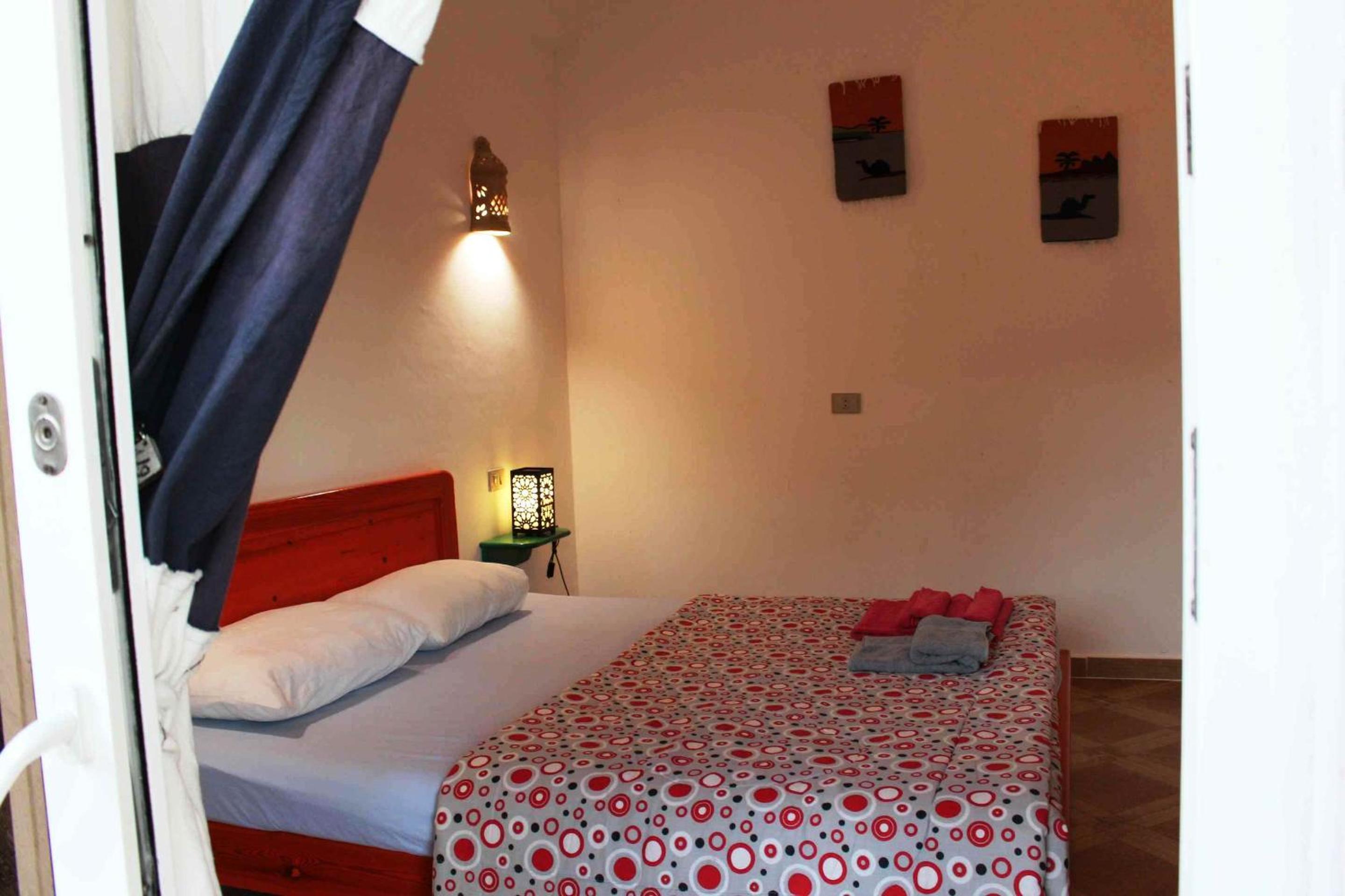 Deluxe Double Room with Balcony and Sea View - Photo 4