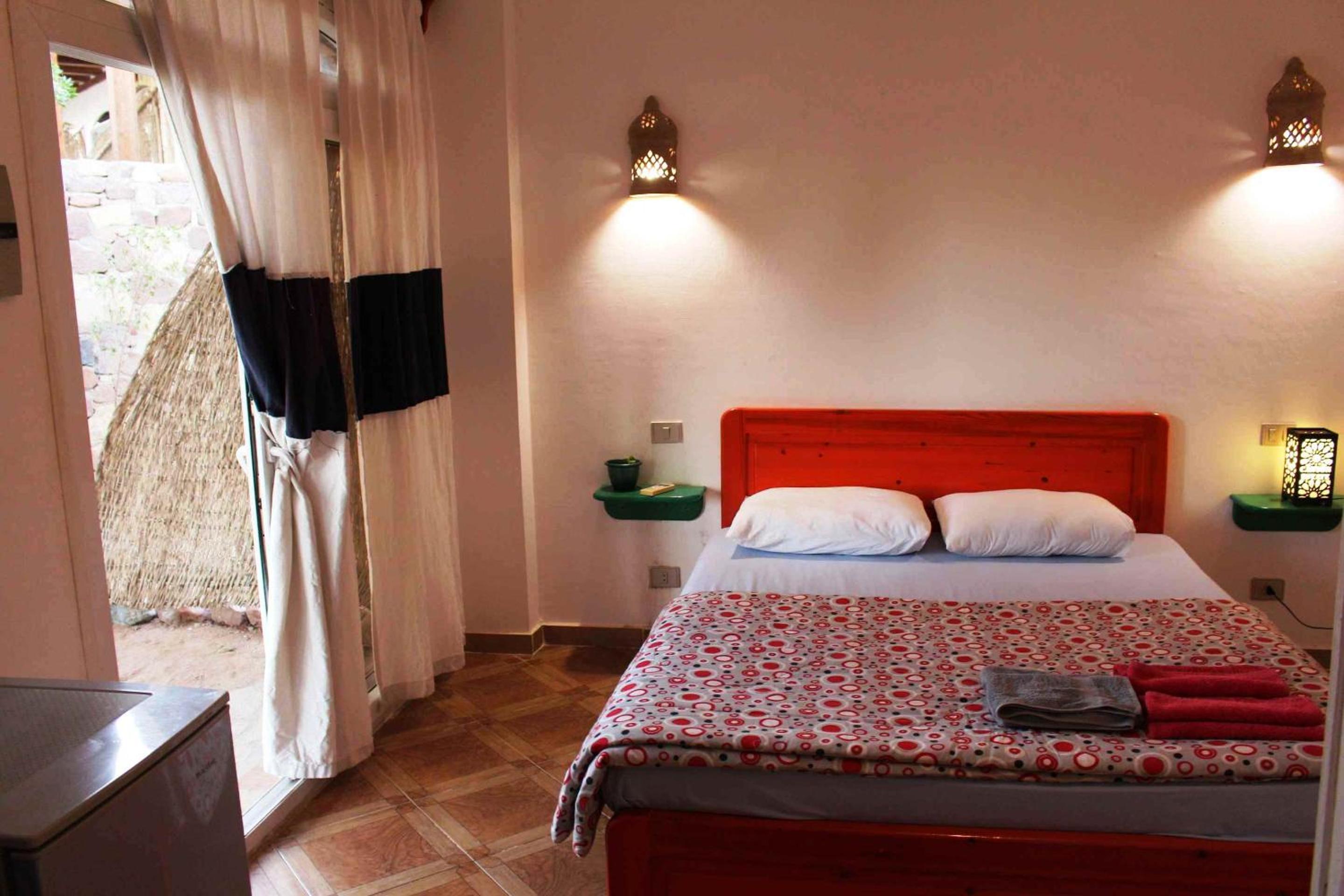 Deluxe Double Room with Balcony and Sea View - Photo 5