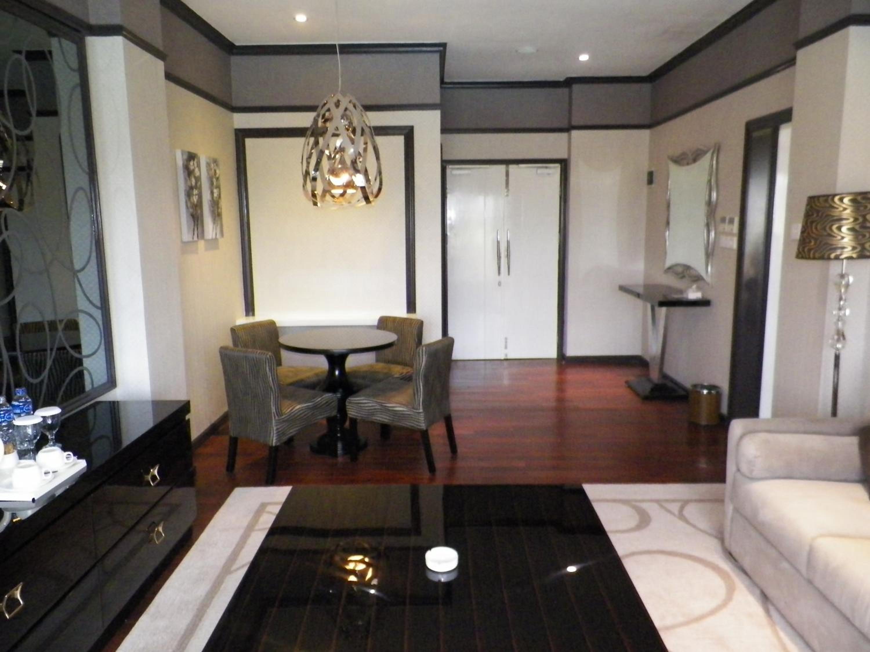 Junior Suite - Photo 1