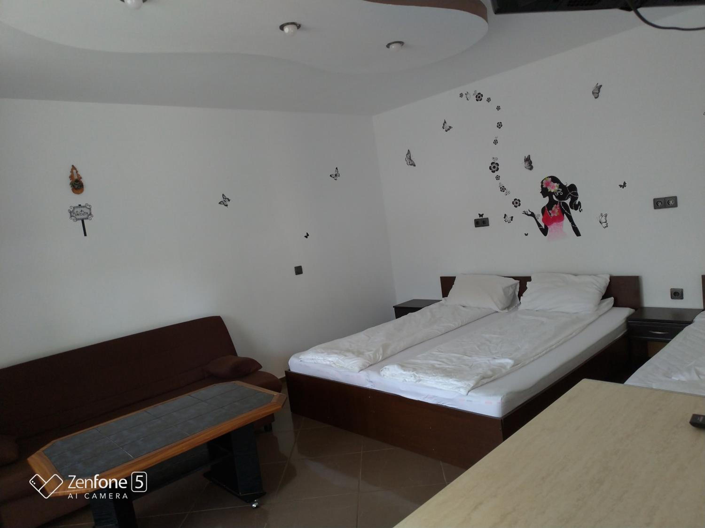 Comfort Quadruple Room - Photo 3