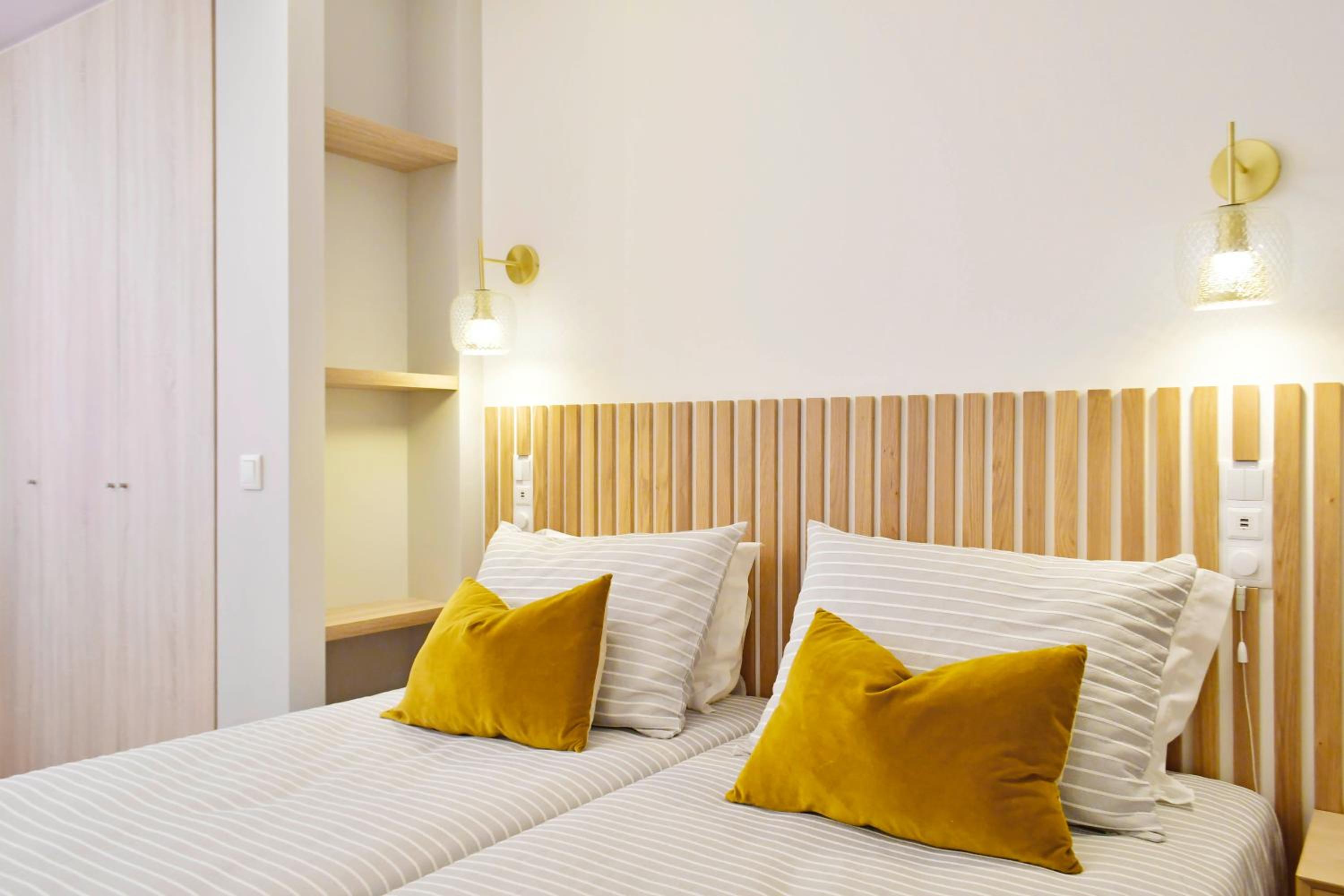 Large Twin Room