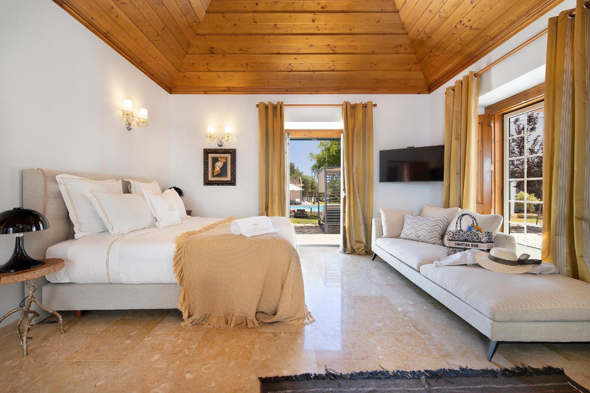 King Room with Pool View