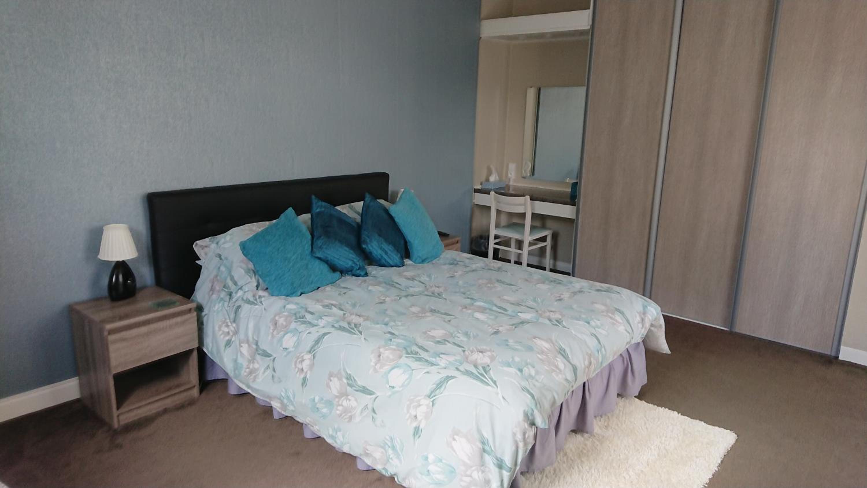 Double Room with Private Bathroom - Photo 1