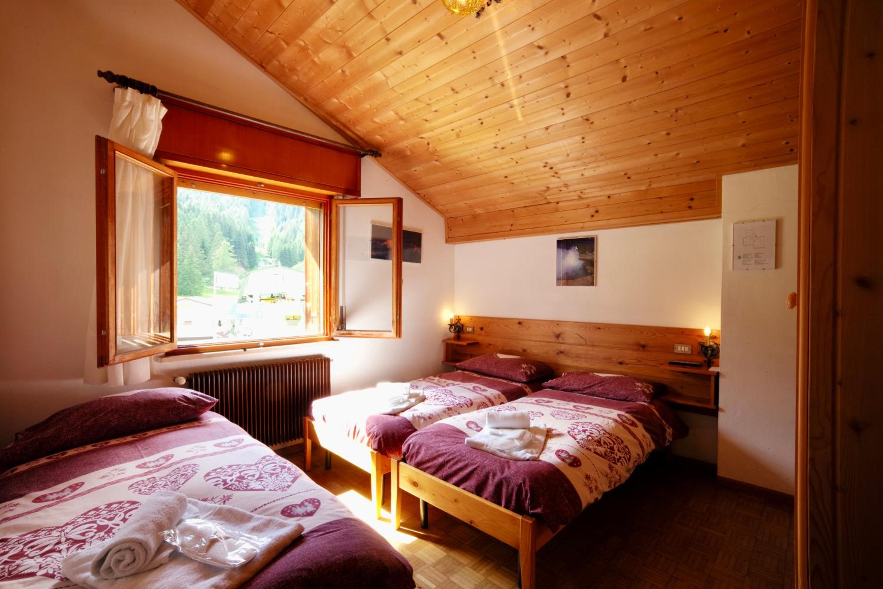 Triple Room with Mountain View photo 1
