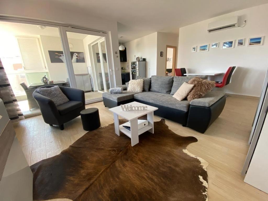 Apartment with Sea View photo 1