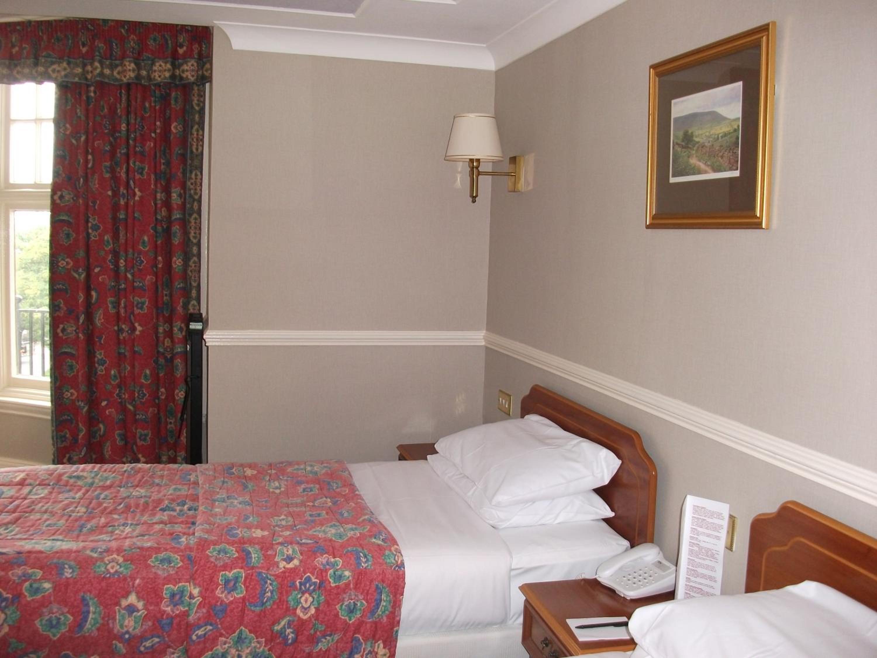 Classic Twin Room - Photo 6