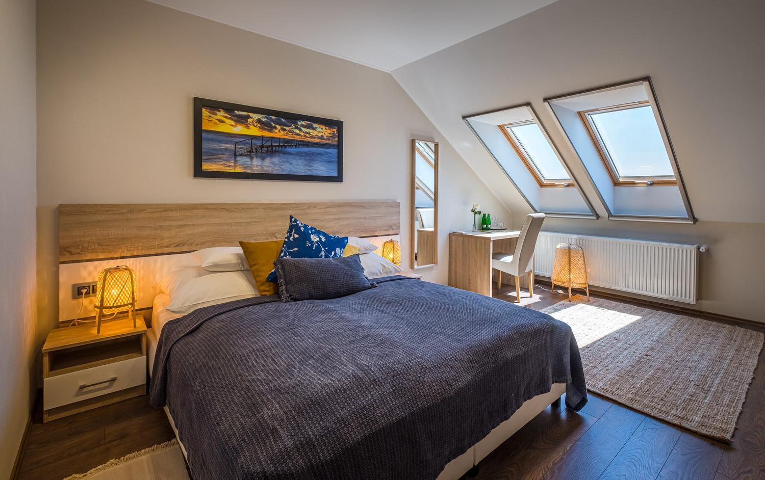 Double Room with Lake View photo 2