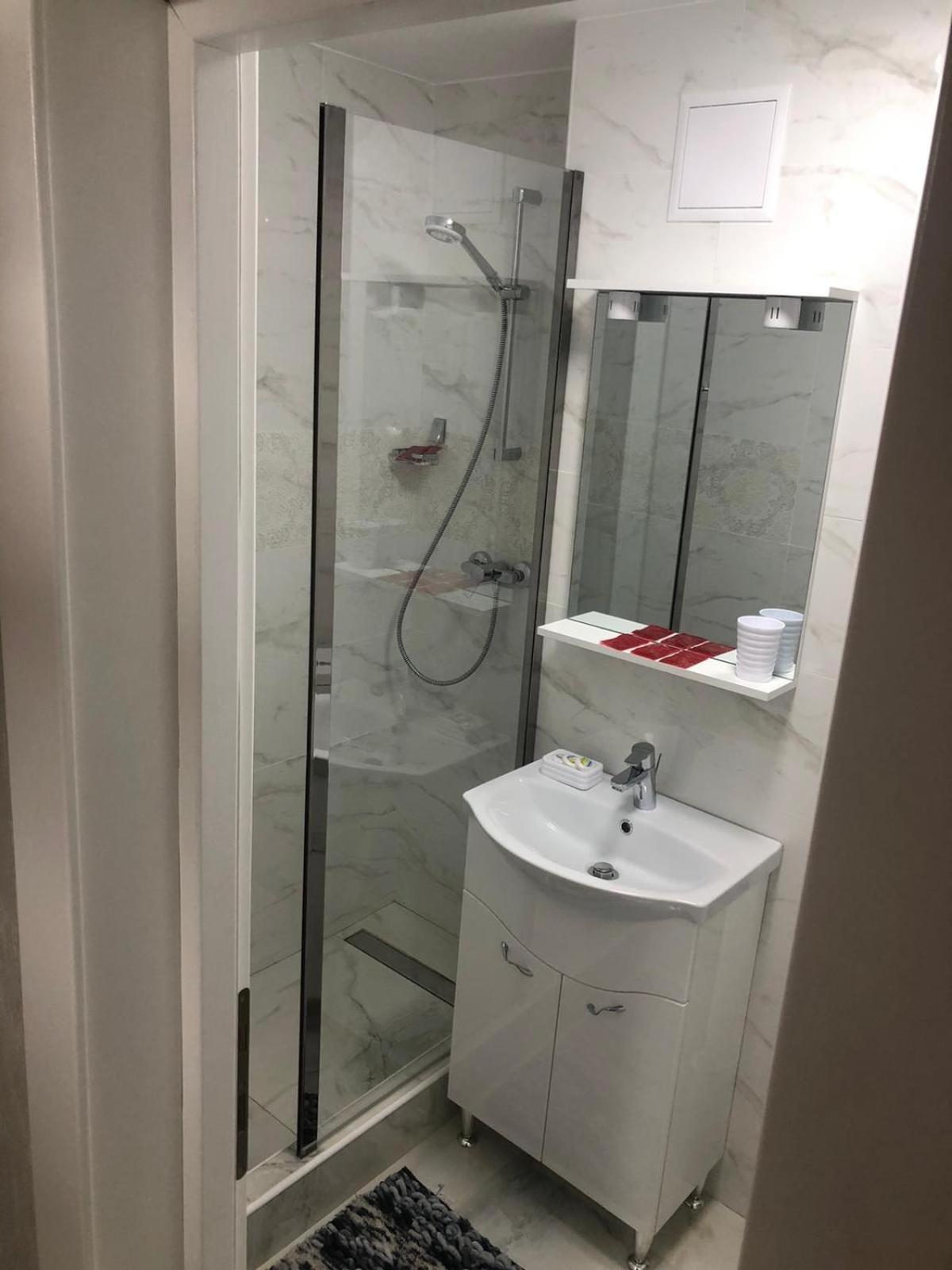 One-Bedroom Apartment - Photo 18