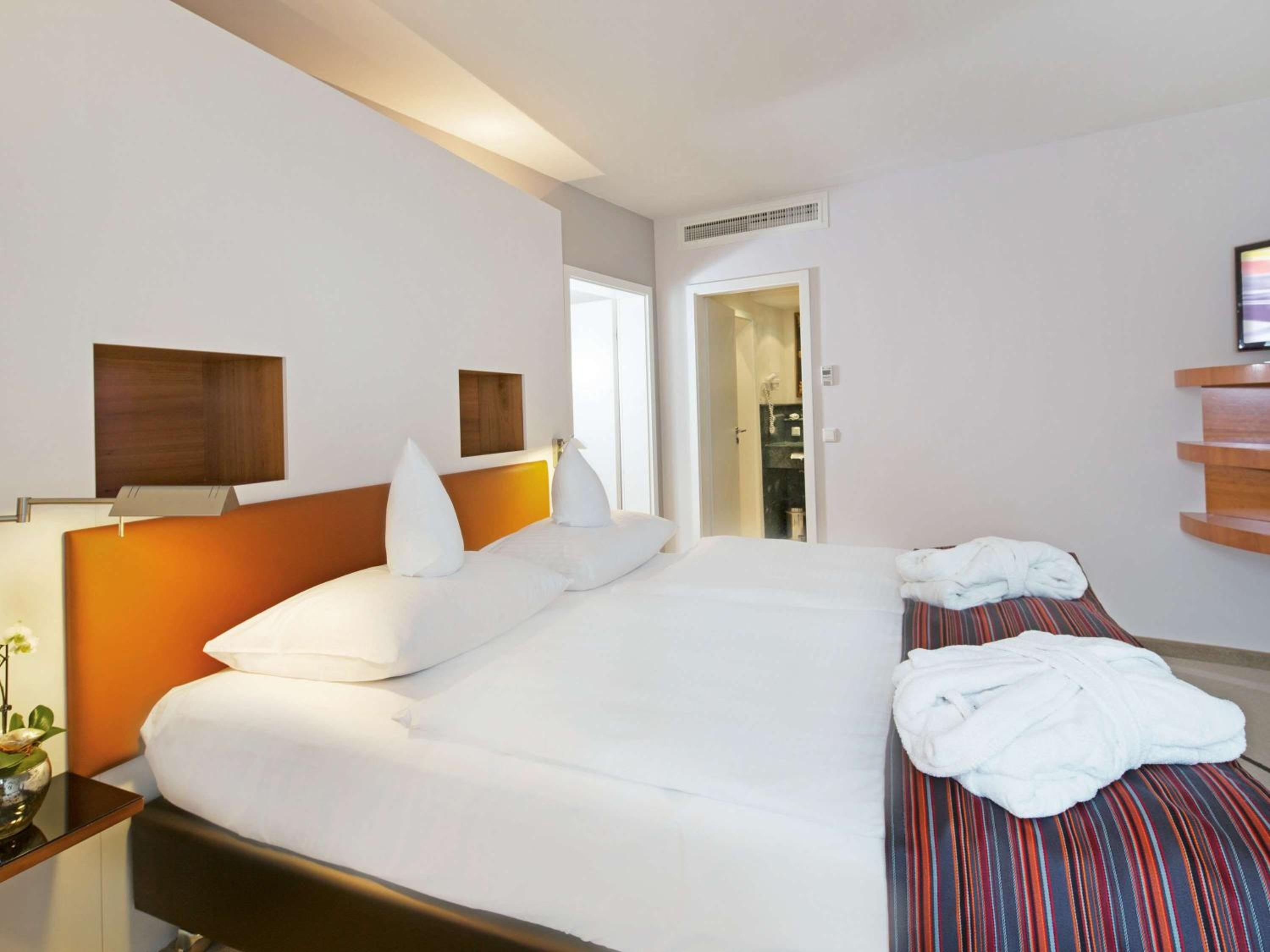 One-Bedroom Suite