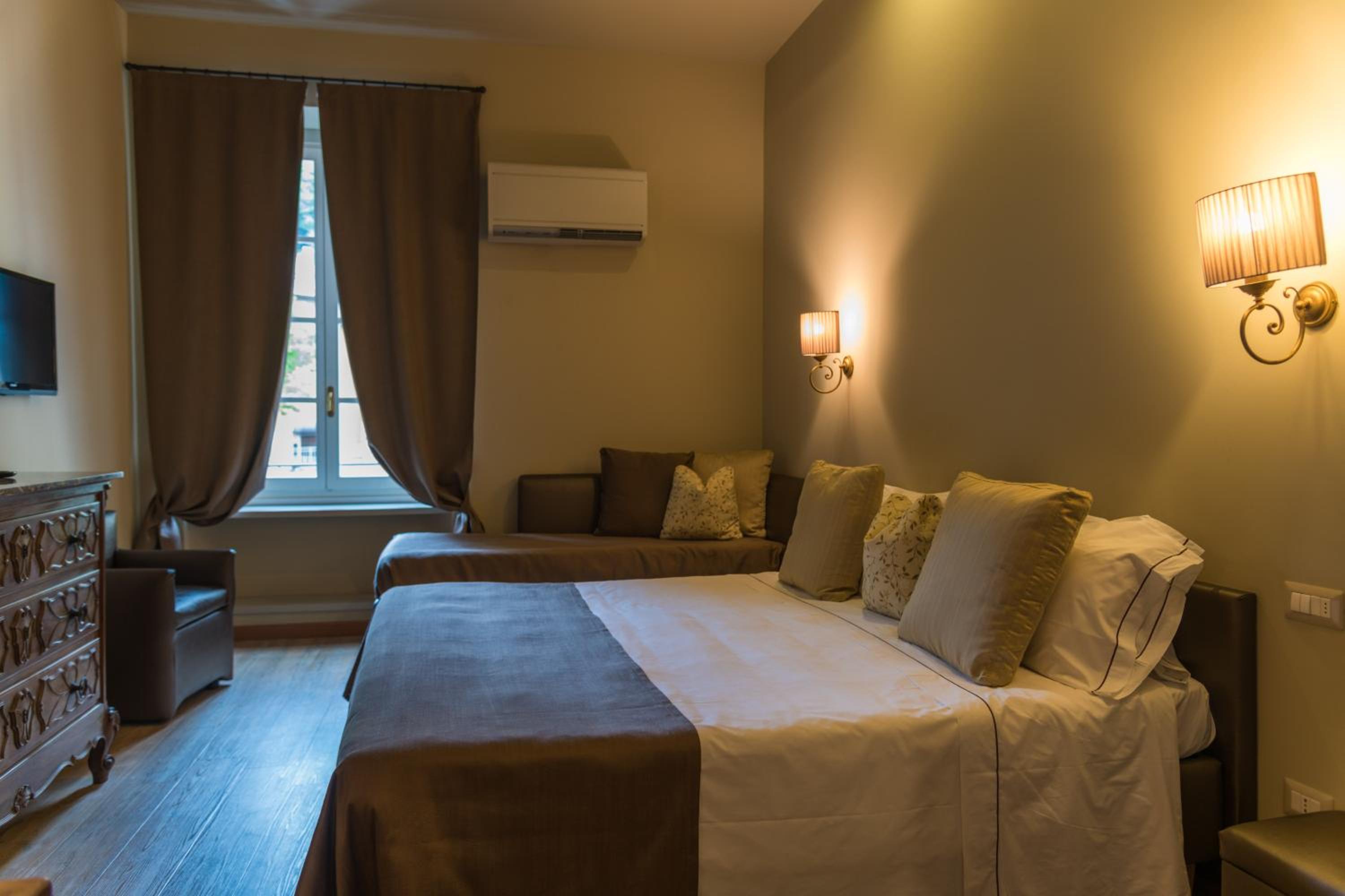 Classic Double Room  - Photo 4