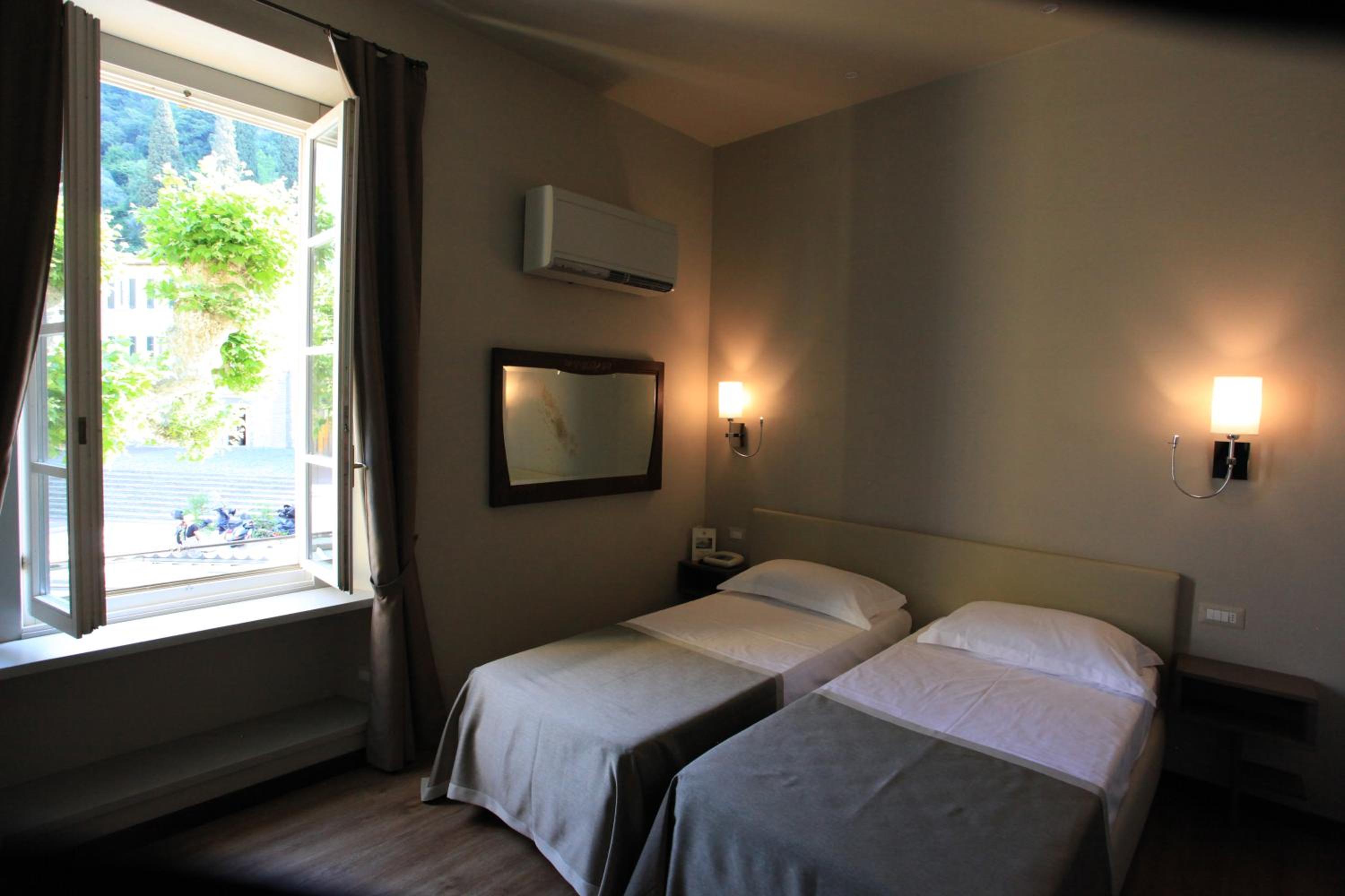 Classic Double Room  - Photo 2