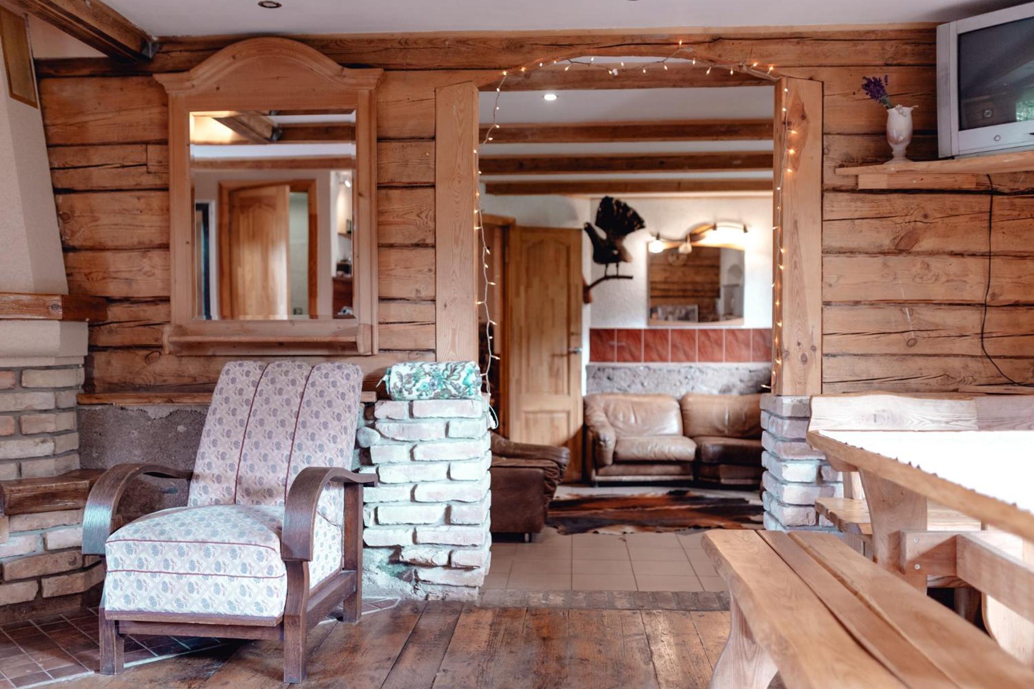 Two-Bedroom House - Photo 1