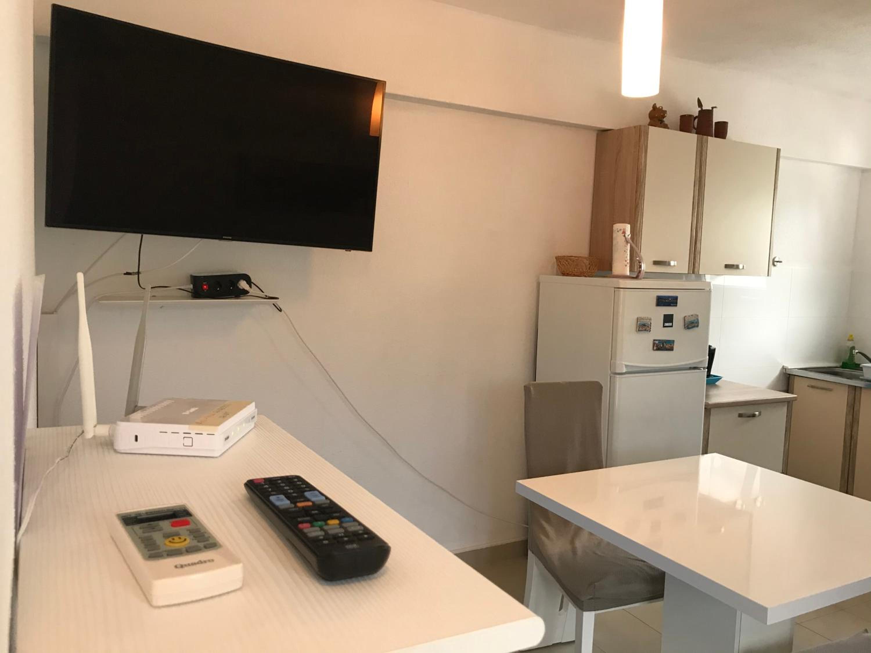 Apartment with Sea View and Balcony photo 3