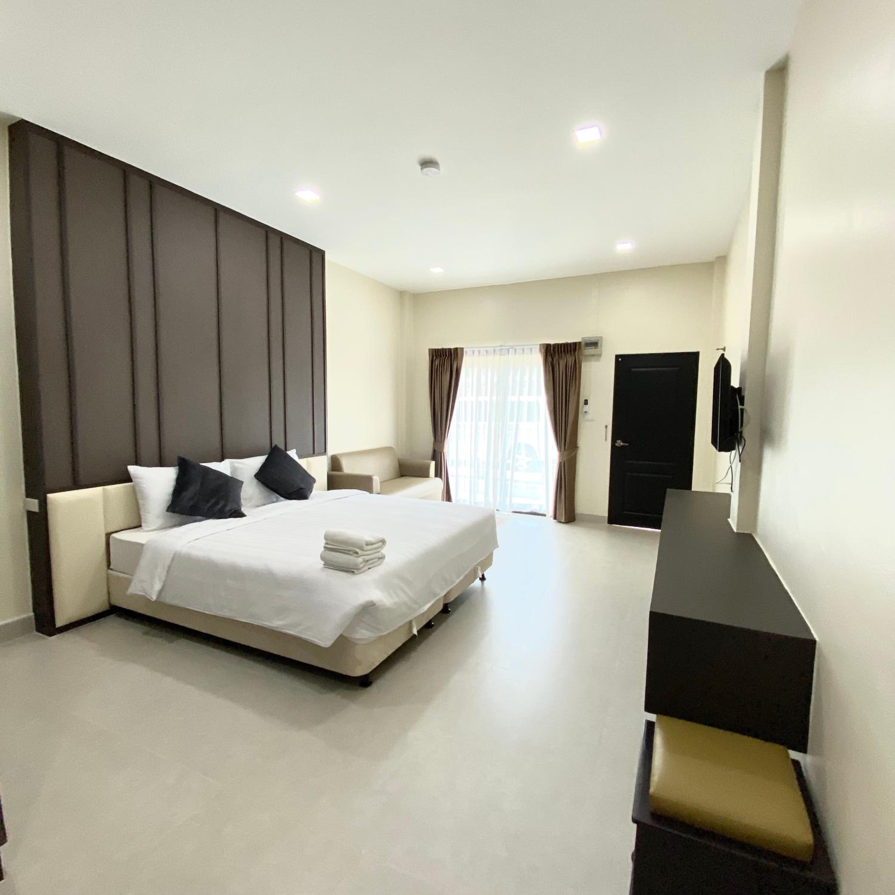 Deluxe Double Room - Photo 4