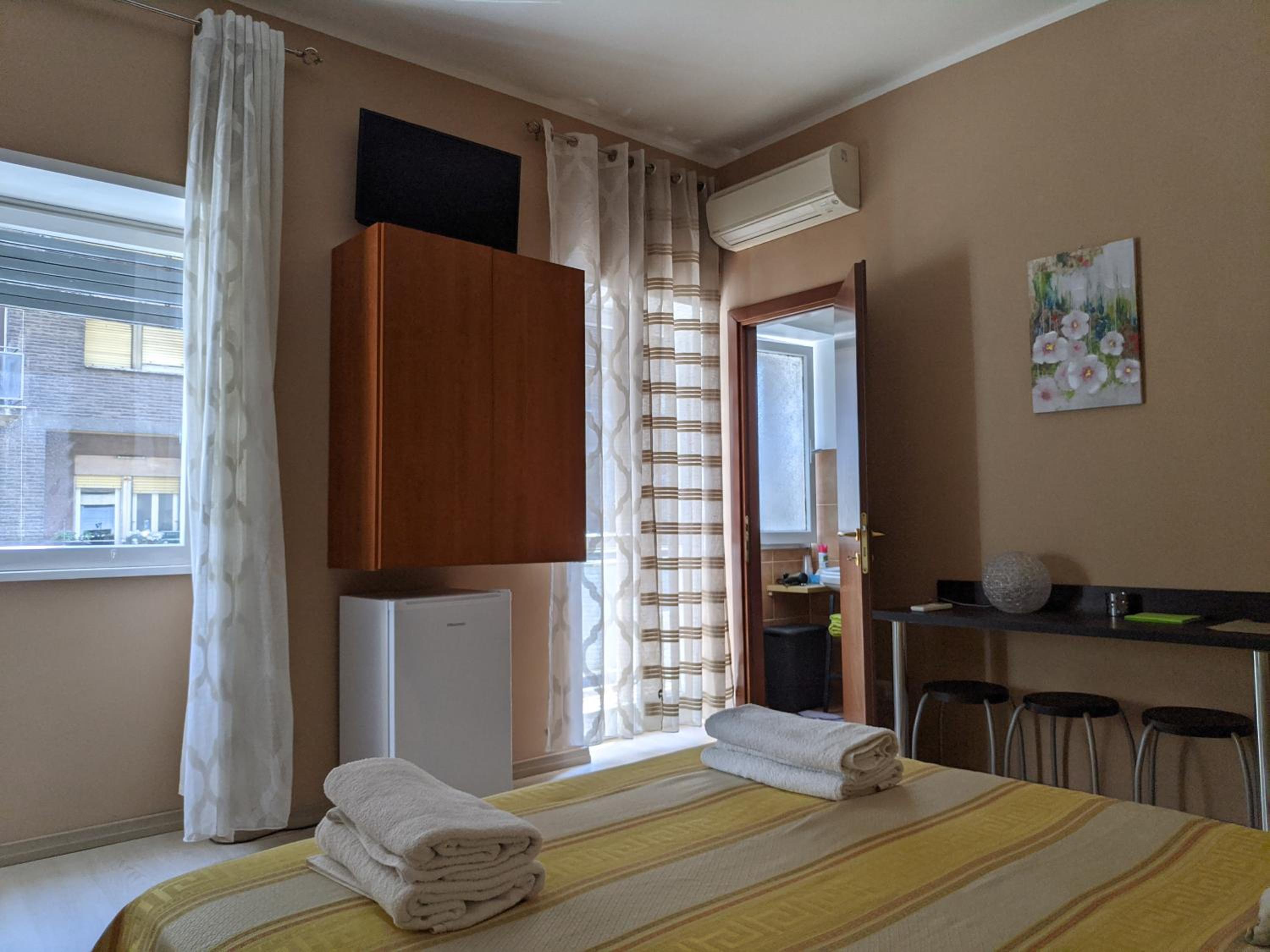 Double Room with Private Bathroom